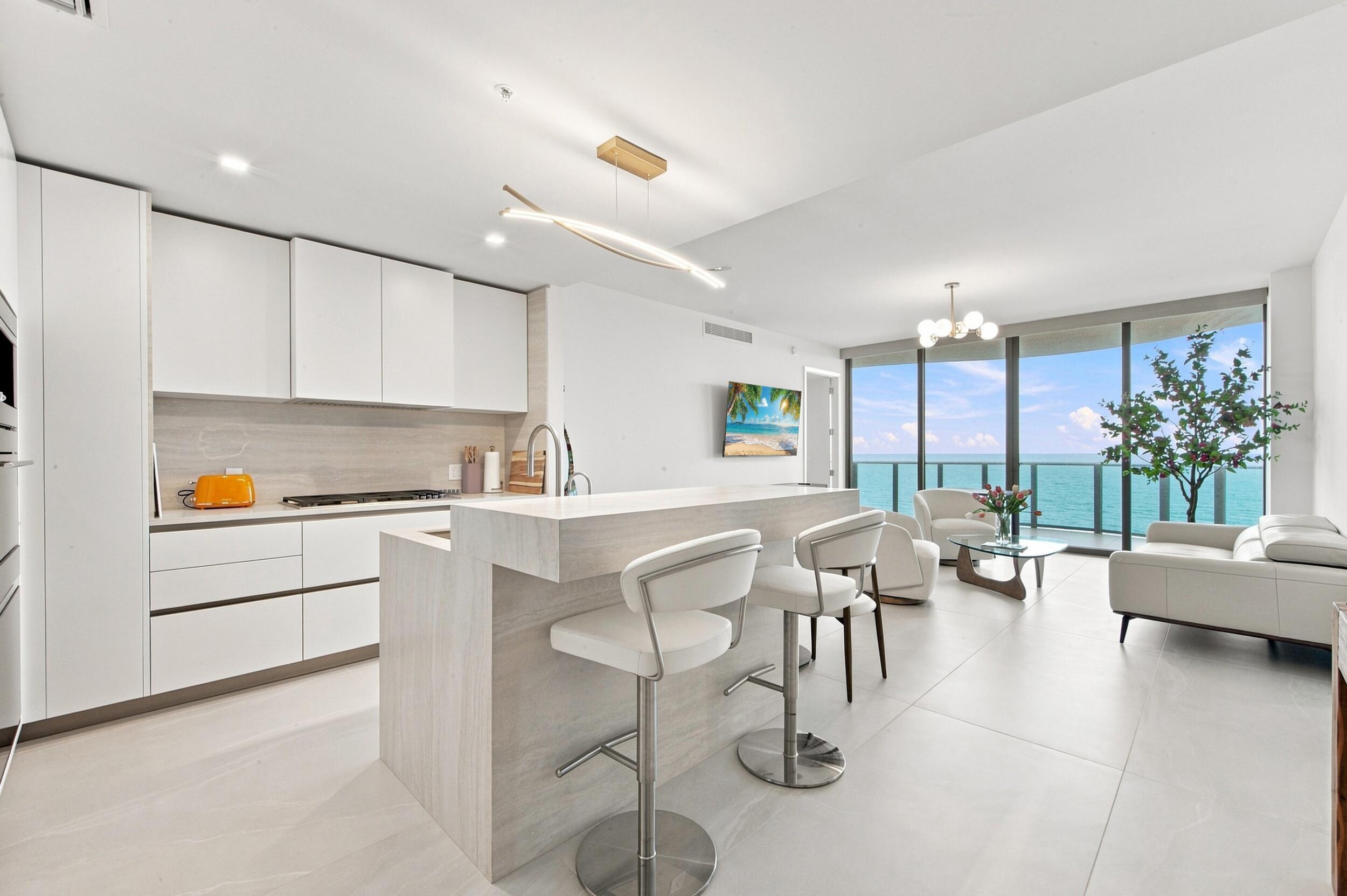 900 N Ocean Boulevard 705 Property Photo 12