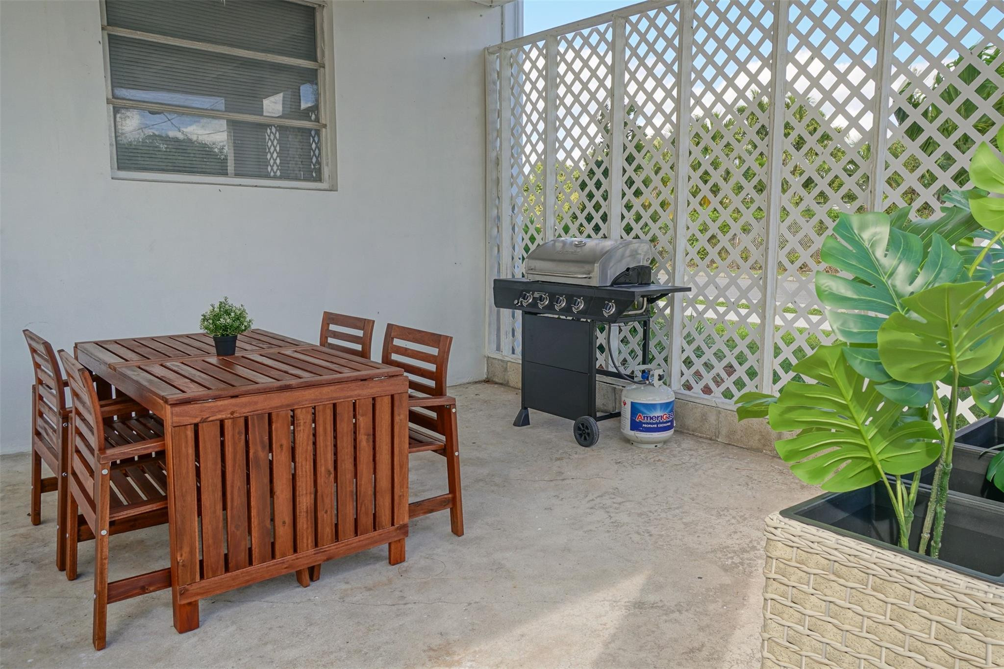 1102 Sunset Road Property Photo 23
