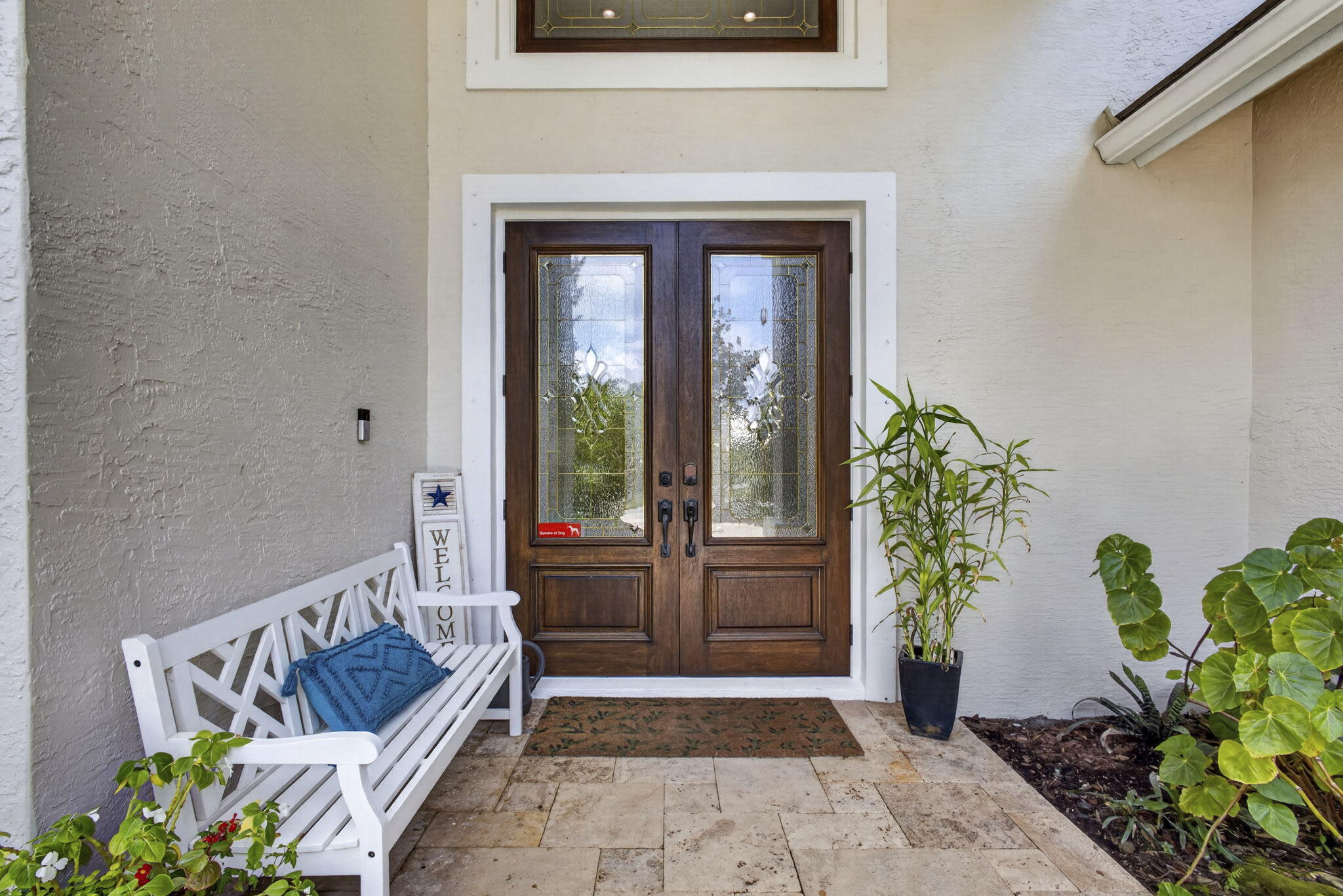 8704 Wendy Lane E Property Photo 6