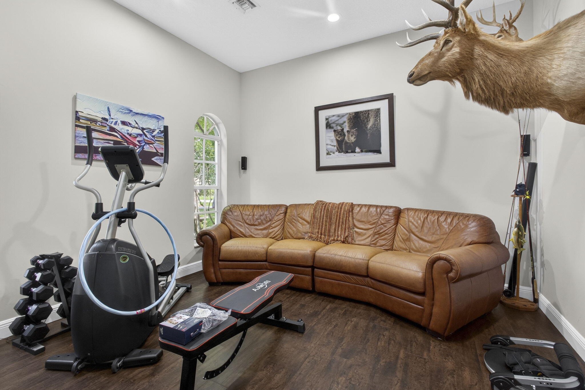 8704 Wendy Lane E Property Photo 15