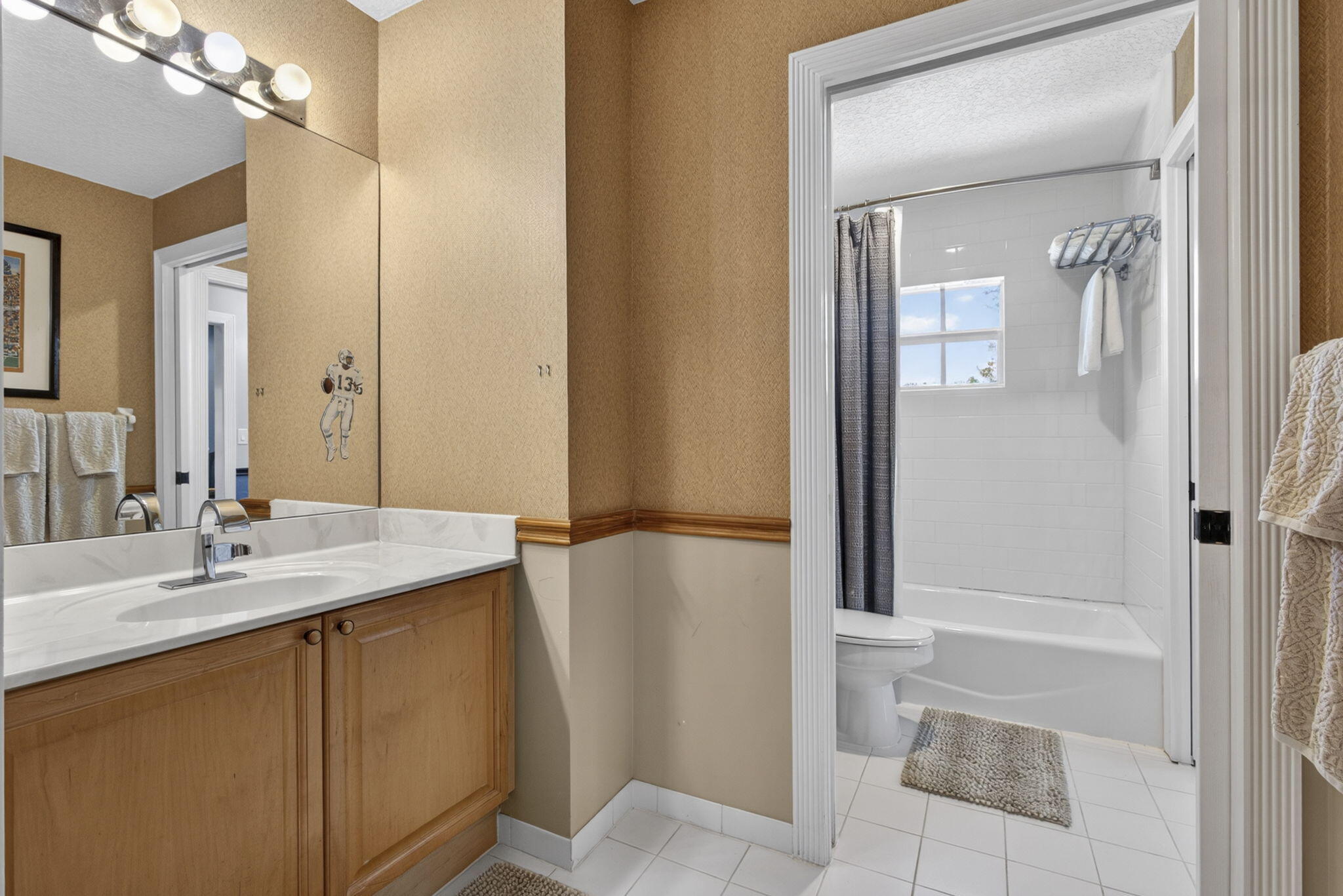 8704 Wendy Lane E Property Photo 54