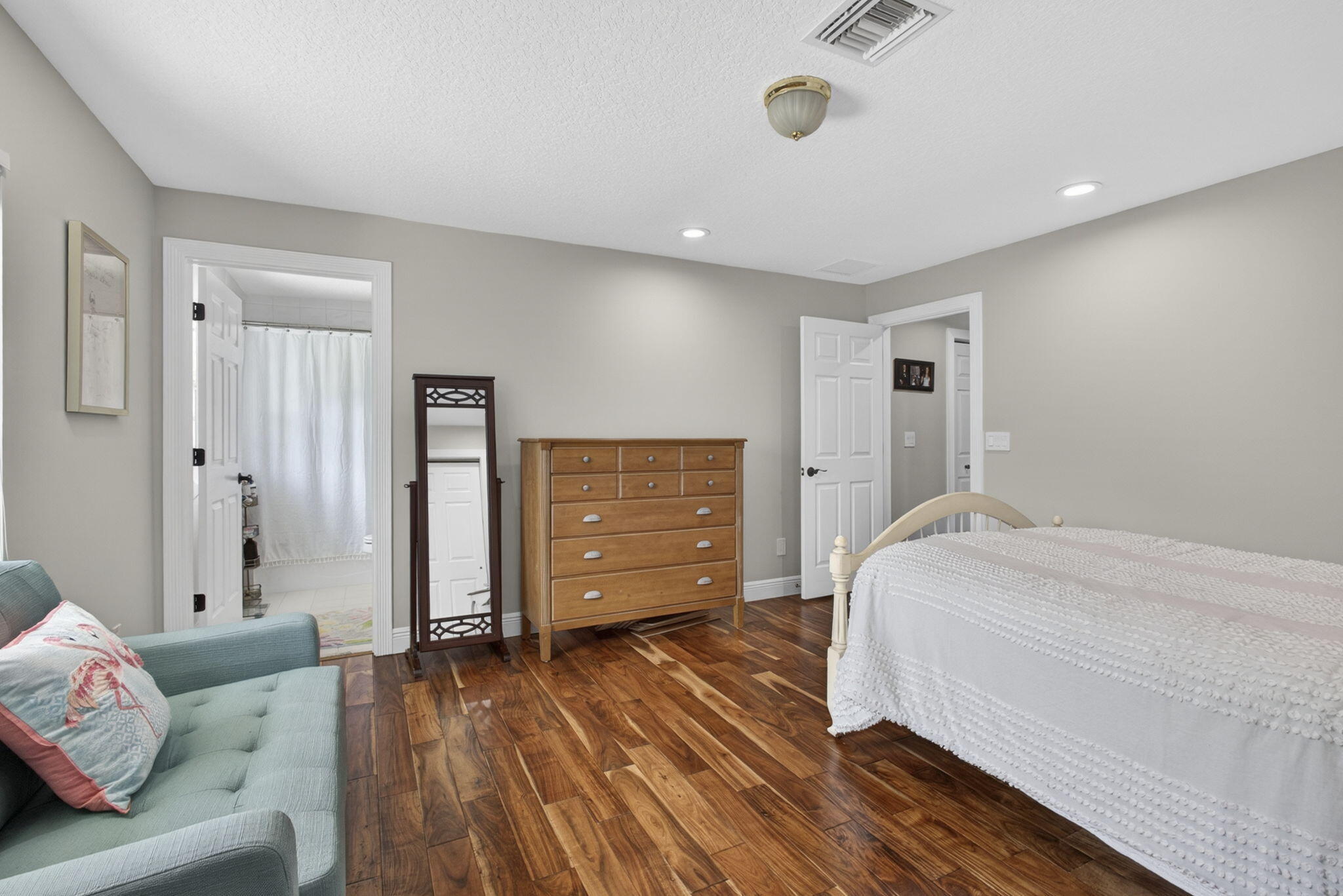 8704 Wendy Lane E Property Photo 61