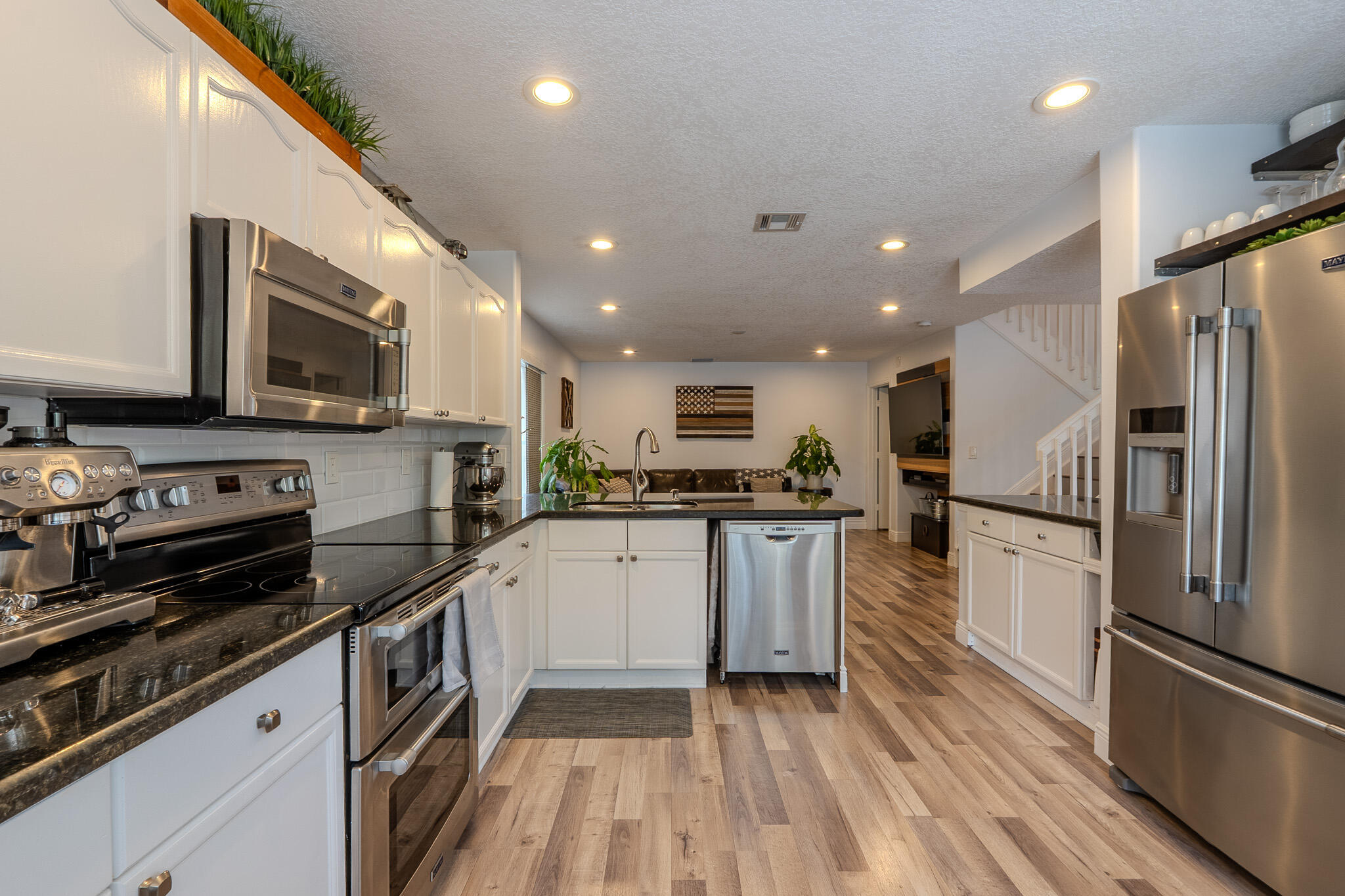 6359 Harbour Star Drive Property Photo 10