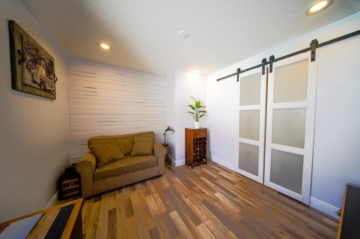 6359 Harbour Star Drive Property Photo 28