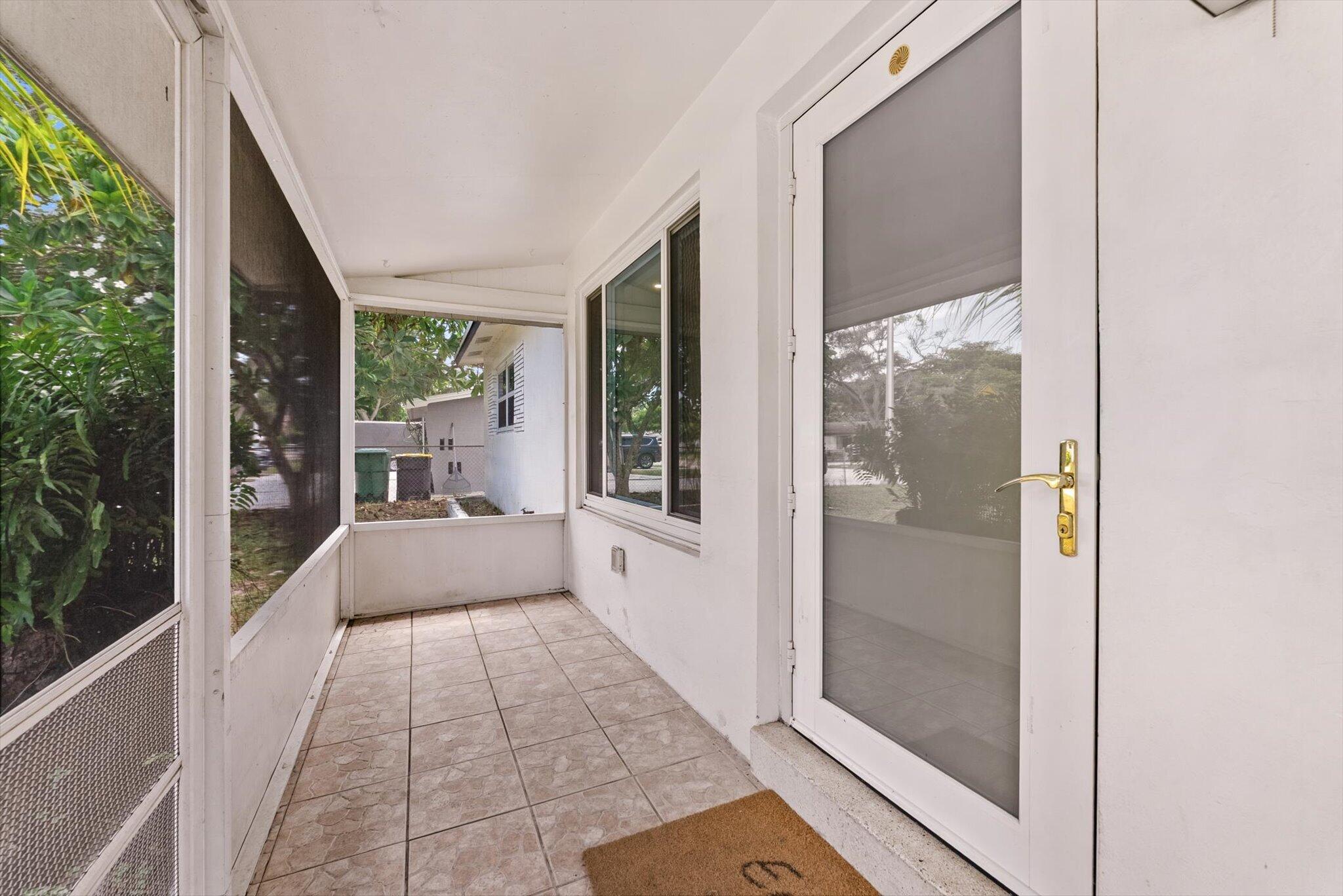 4641 Sw 25th Terrace Property Photo 5