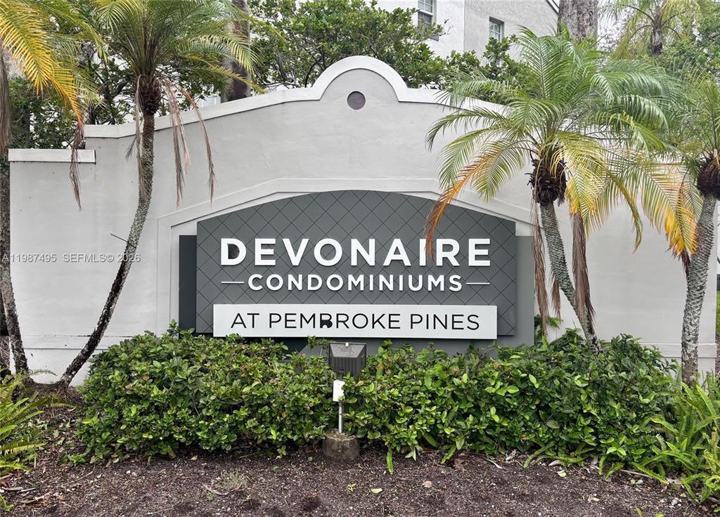 520 SW 111TH Avenue 301