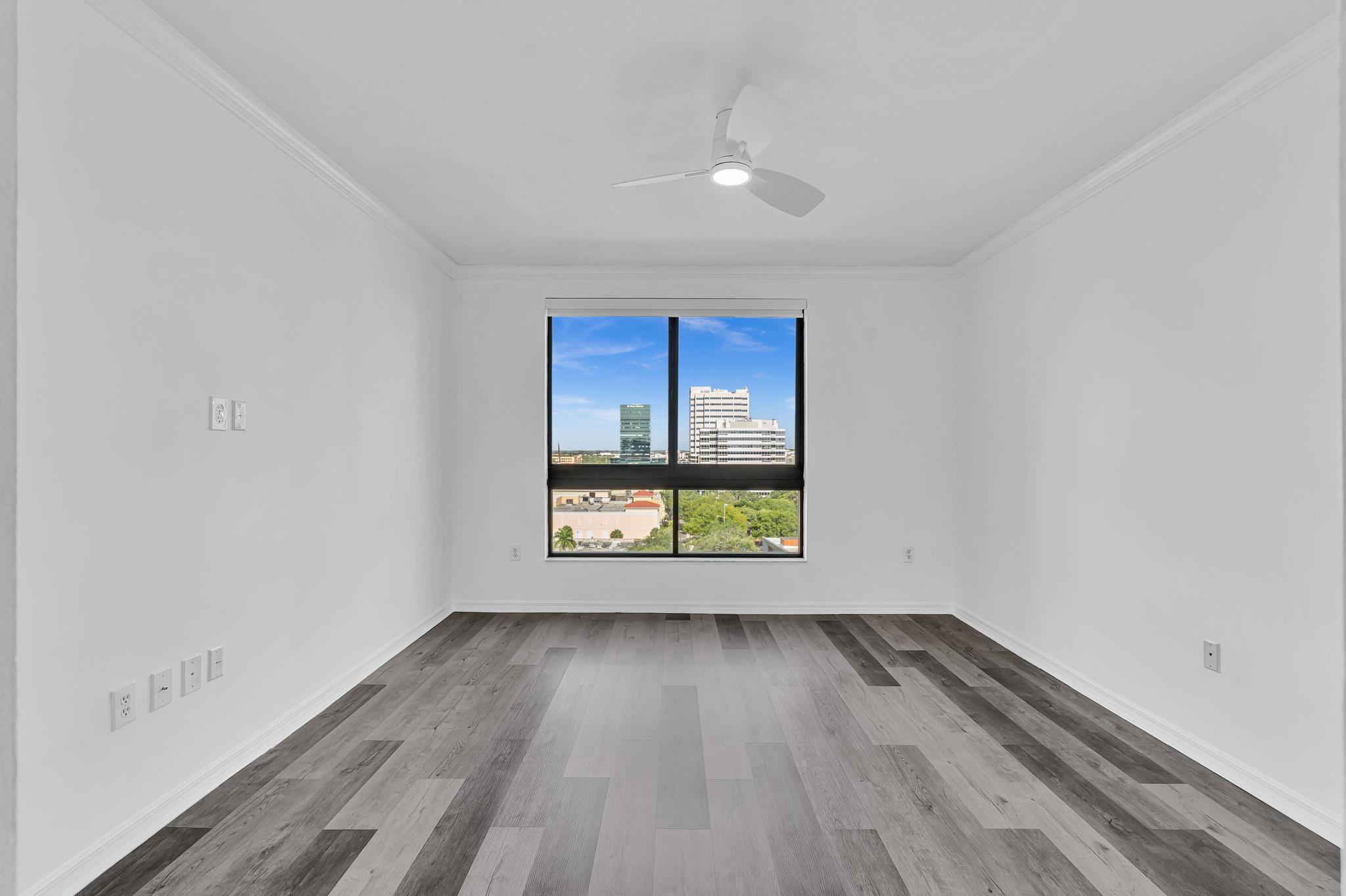 110 N Federal Highway 1113 Property Photo 6