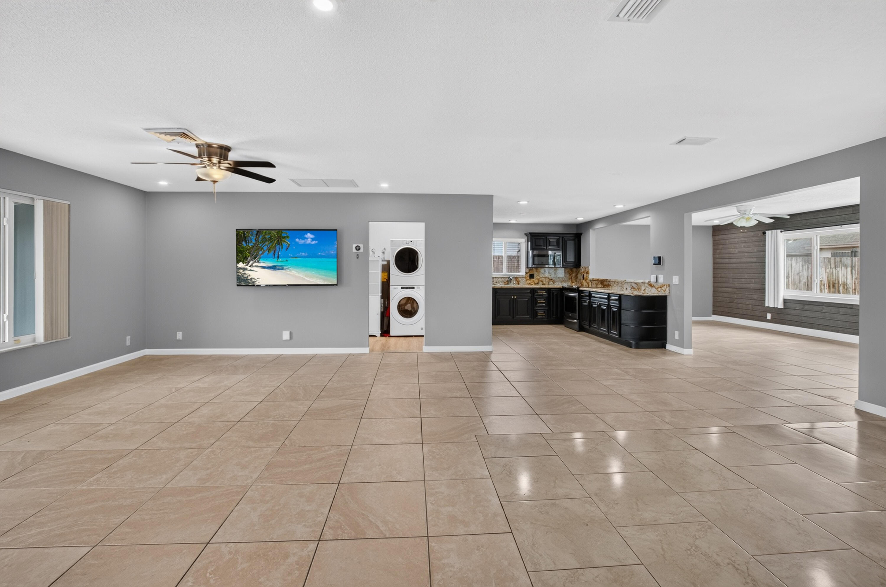 1023 Sw 25th Place Property Photo 18
