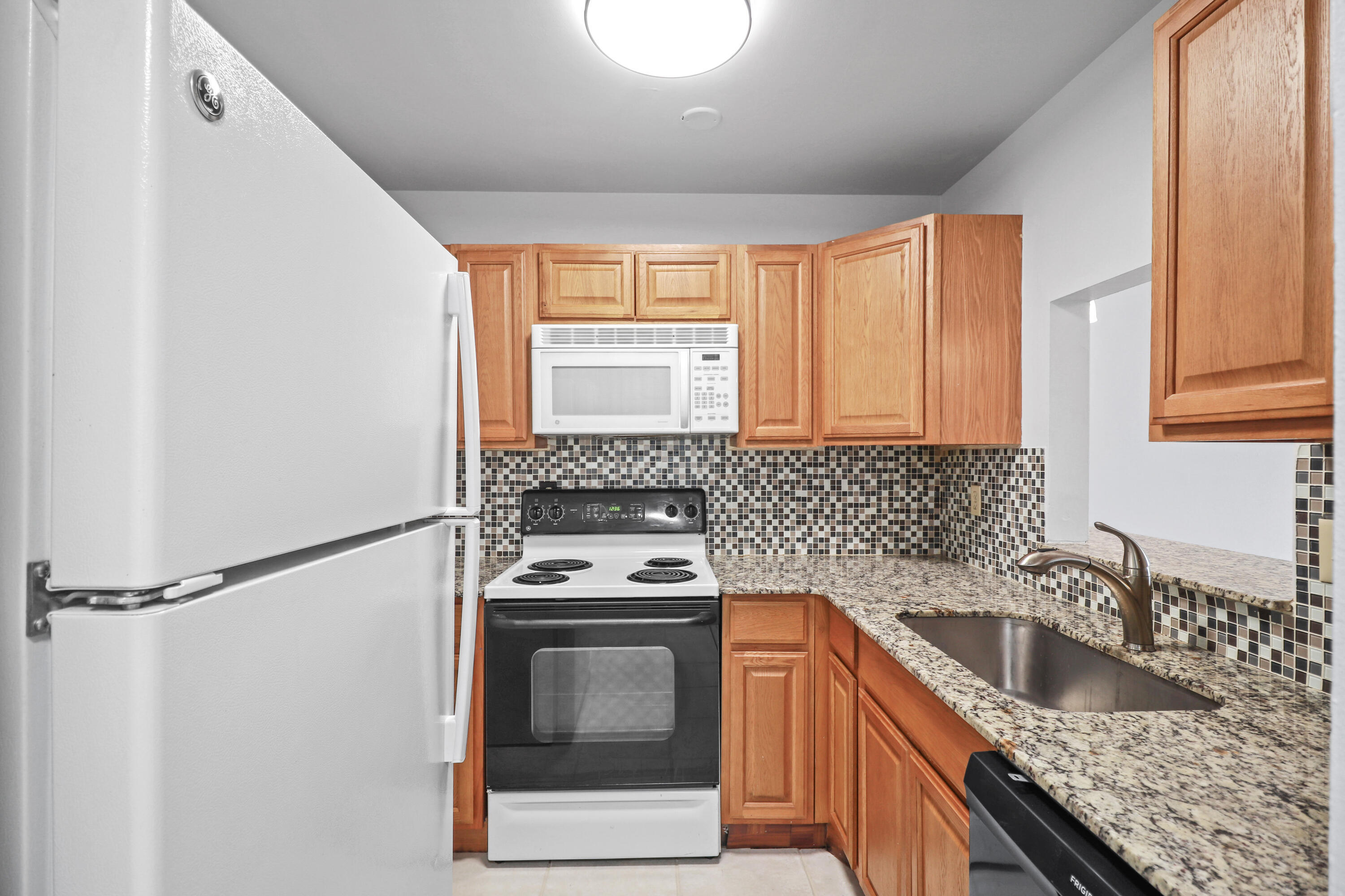 950 S Kanner Highway D5 Property Photo 2