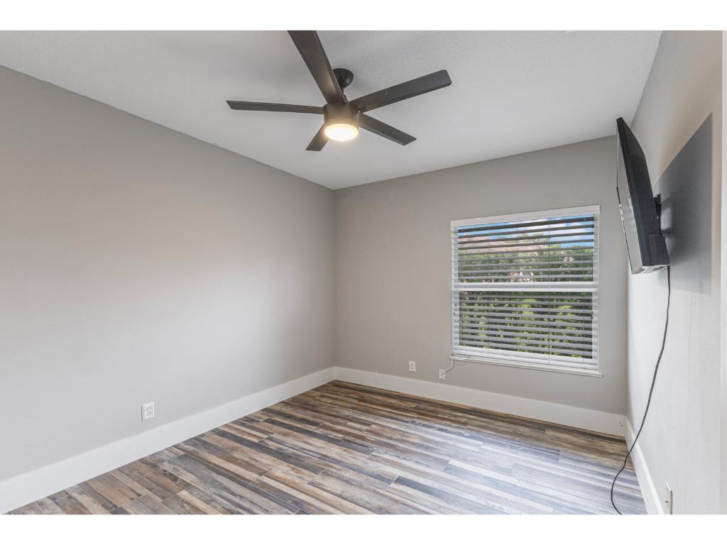 10611 Pine Needle Drive Property Photo 30