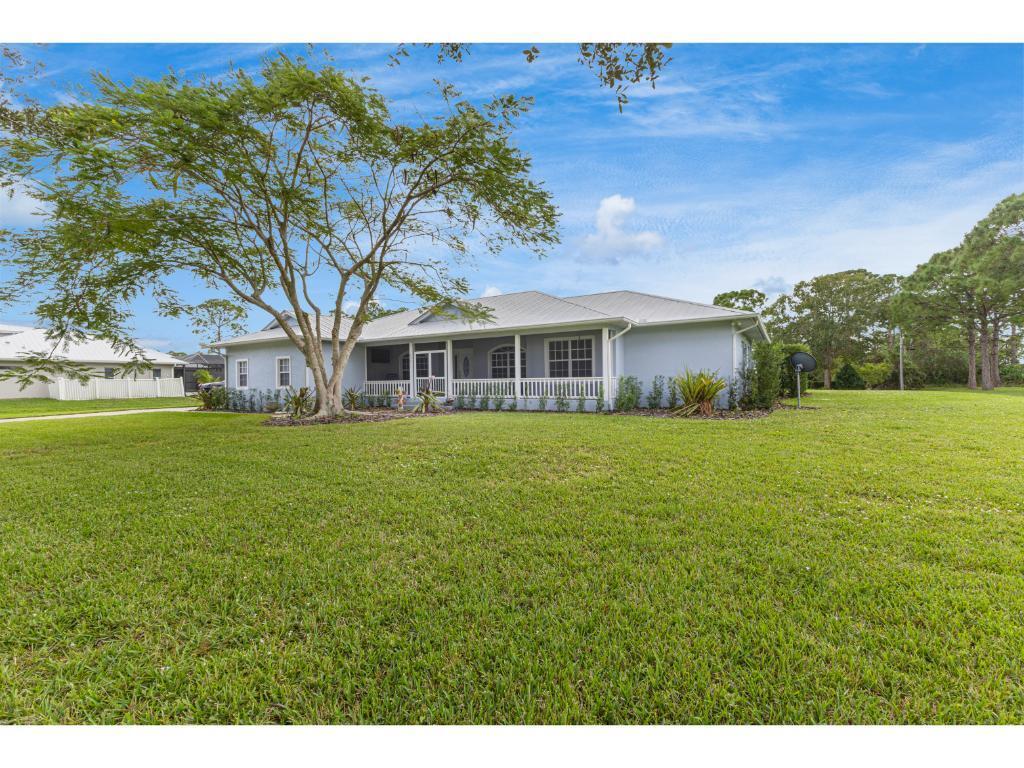 10611 Pine Needle Drive Property Photo 36