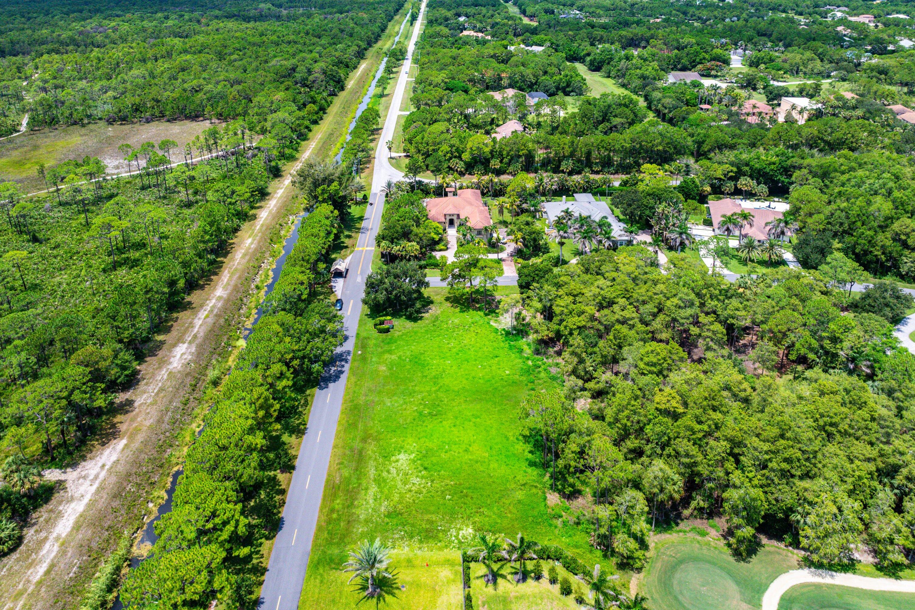 3551 Se Tailwinds Road Property Photo 8