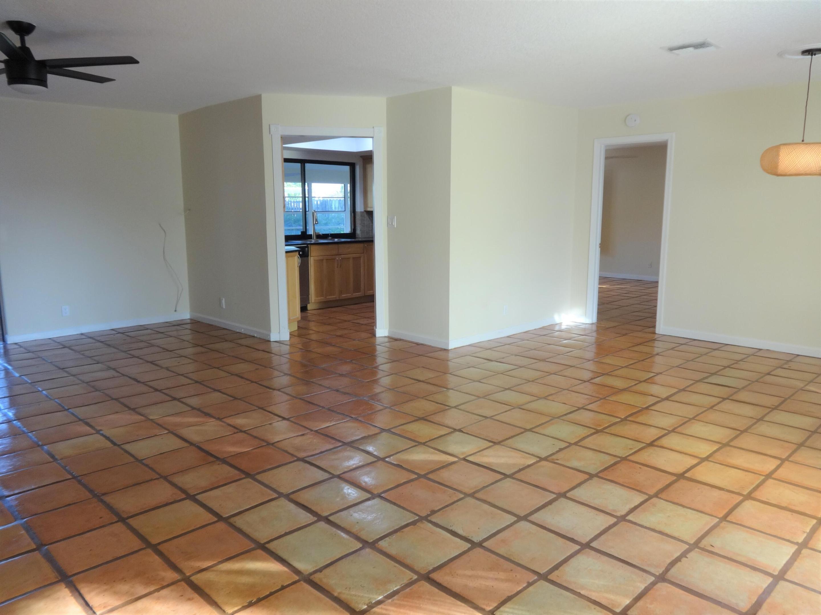 13868 Cocoanut Avenue Property Photo 3