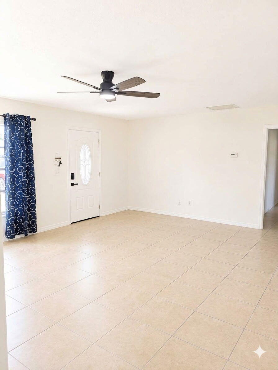 7402 Lakeland Boulevard Property Photo 6