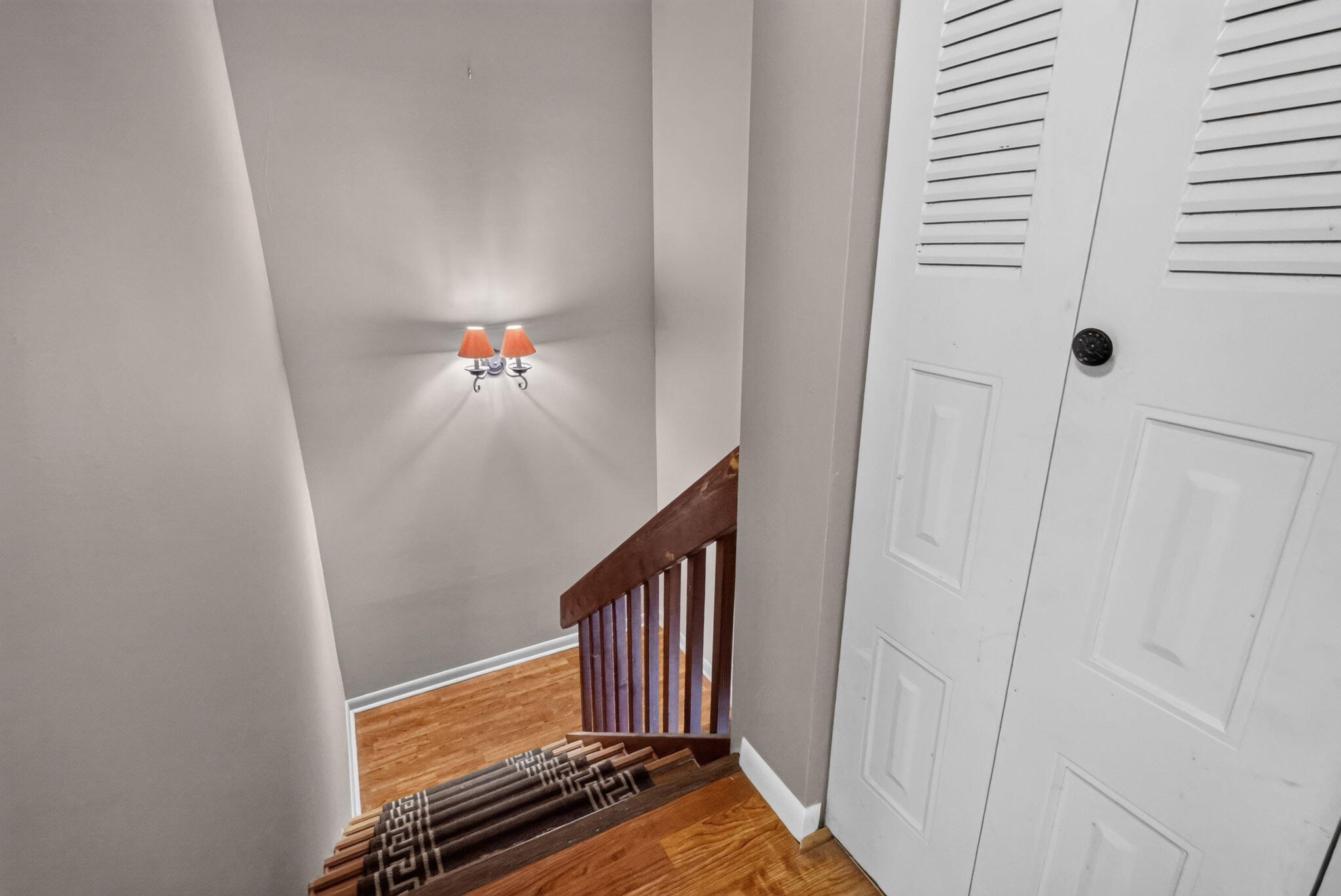 3659 Victoria Drive Property Photo 16