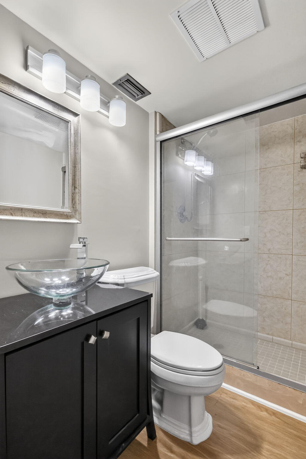 3659 Victoria Drive Property Photo 21