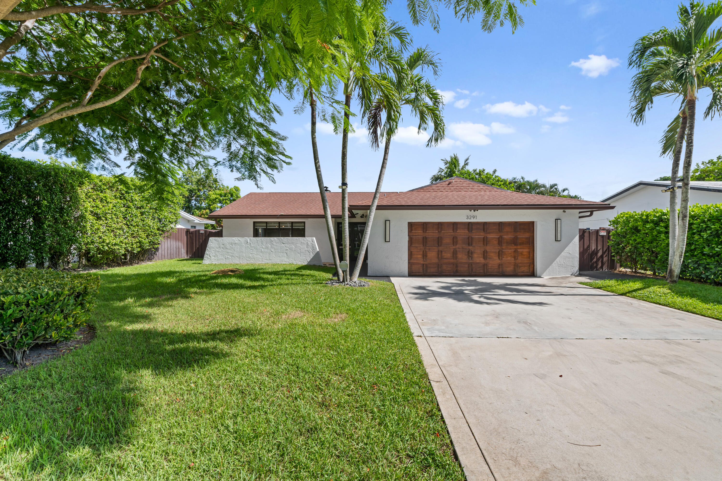 3291 Nw 63rd Street Property Photo 1