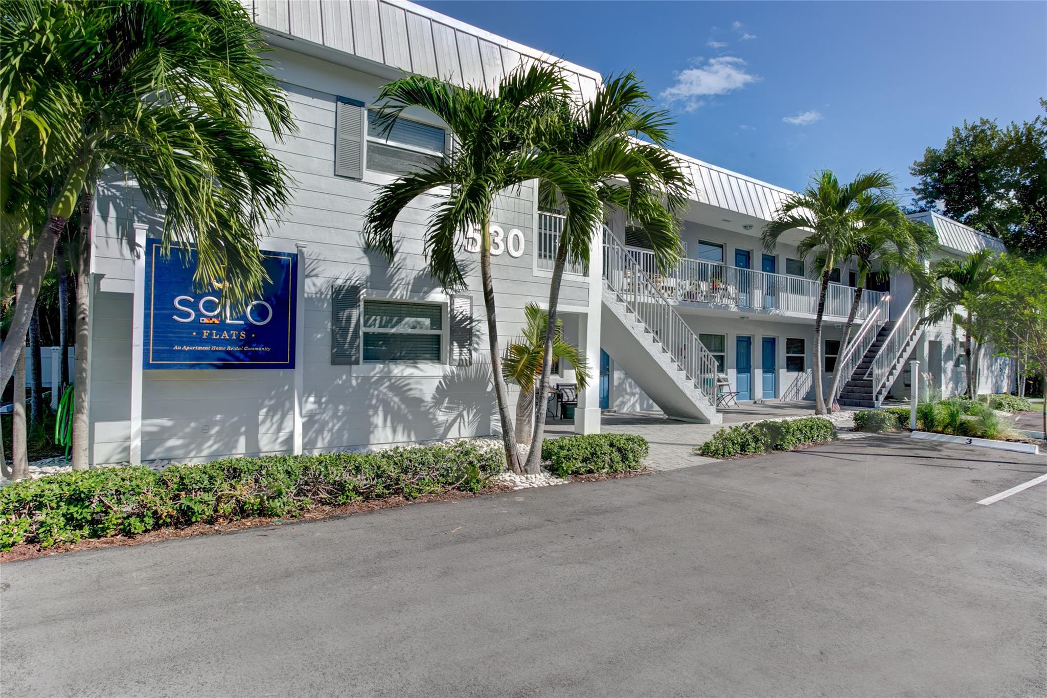530 S FEDERAL Highway 14 Property Photo 1