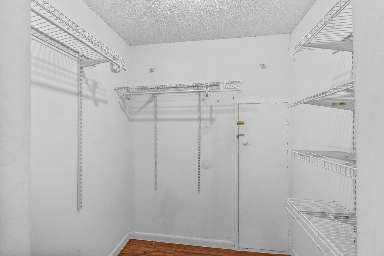 1149 Nw 13th Street 5 Property Photo 14