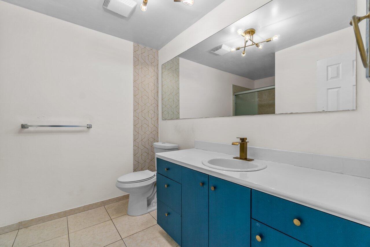1149 Nw 13th Street 5 Property Photo 17