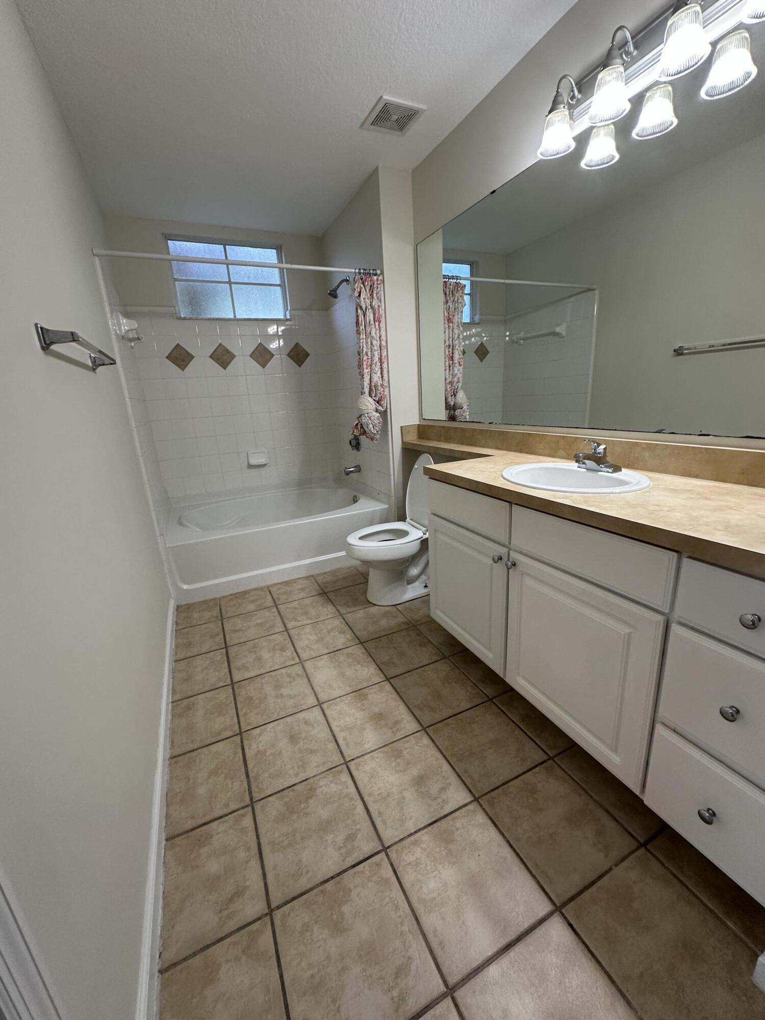 9857 Baywinds Drive 9212 Property Photo 15