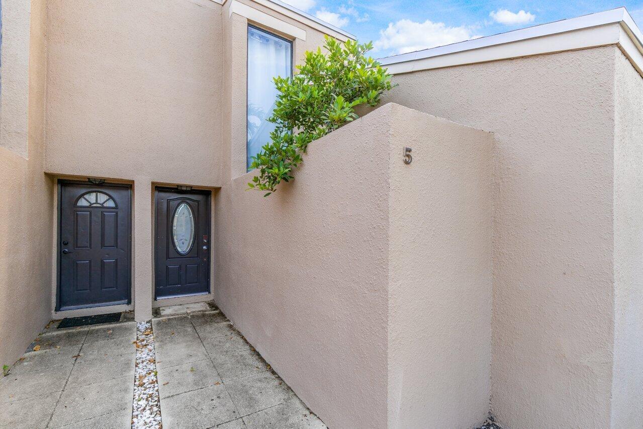1149 Nw 13th Street 5 Property Photo 24