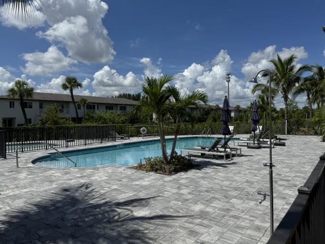 551 Pioneer Way Property Photo 16