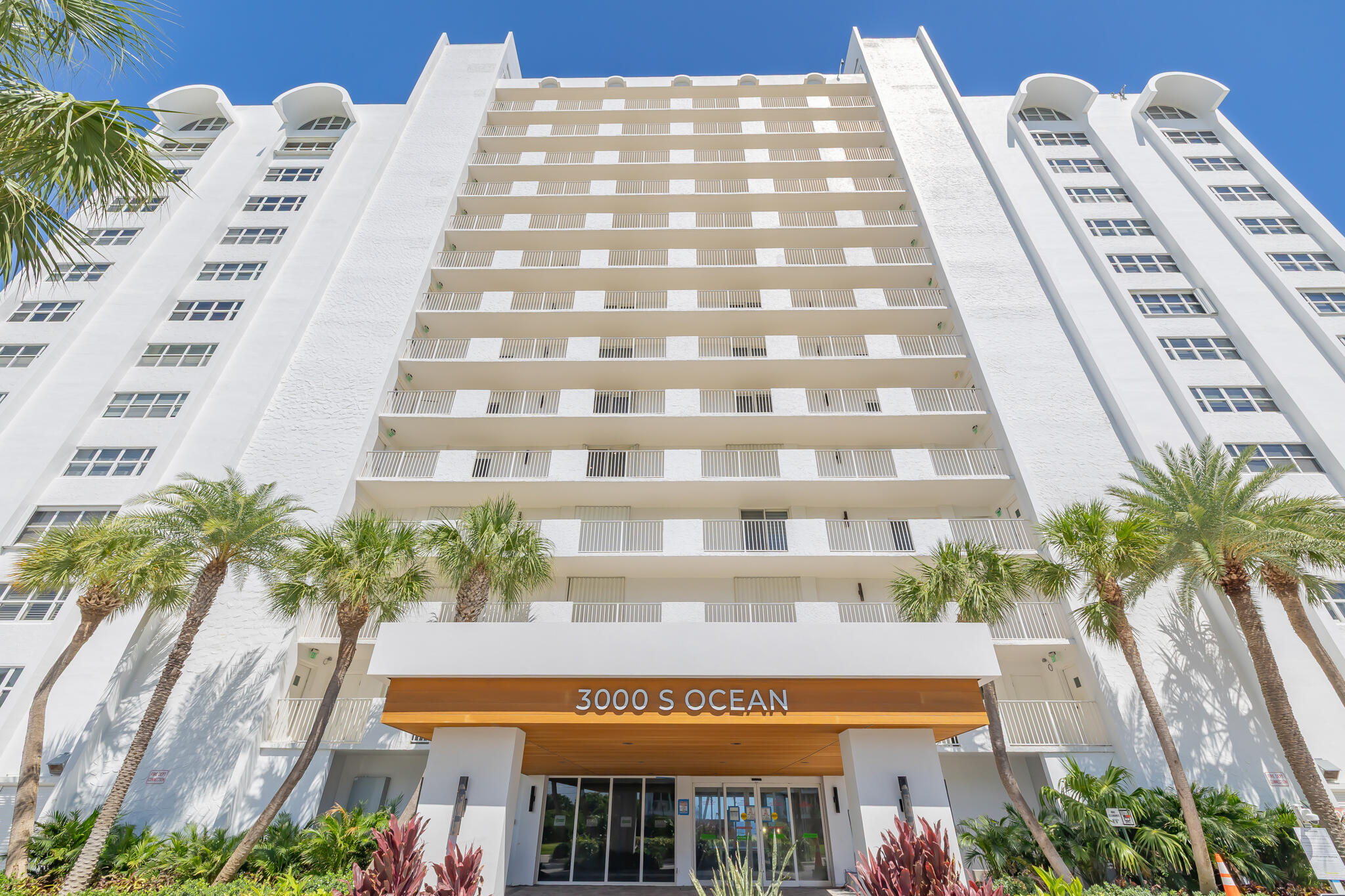 3000 S Ocean Boulevard 1106 Property Photo 19