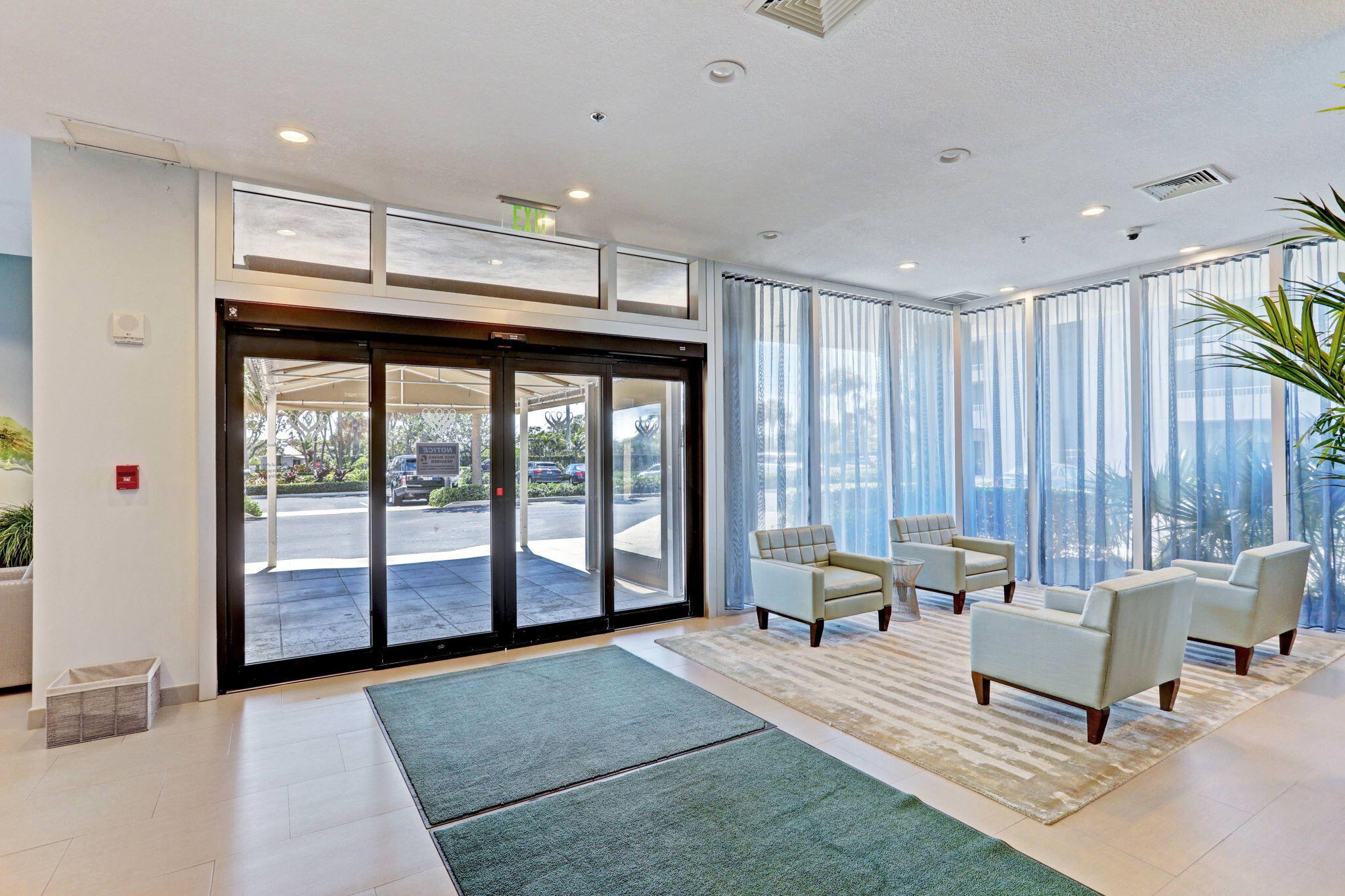 5540 N Ocean Drive 14a Property Photo 68