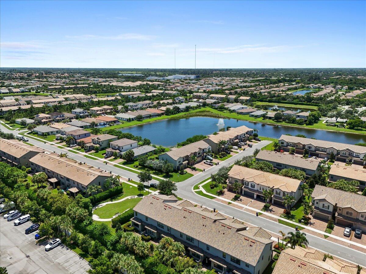 4606 San Fratello Circle Property Photo 35
