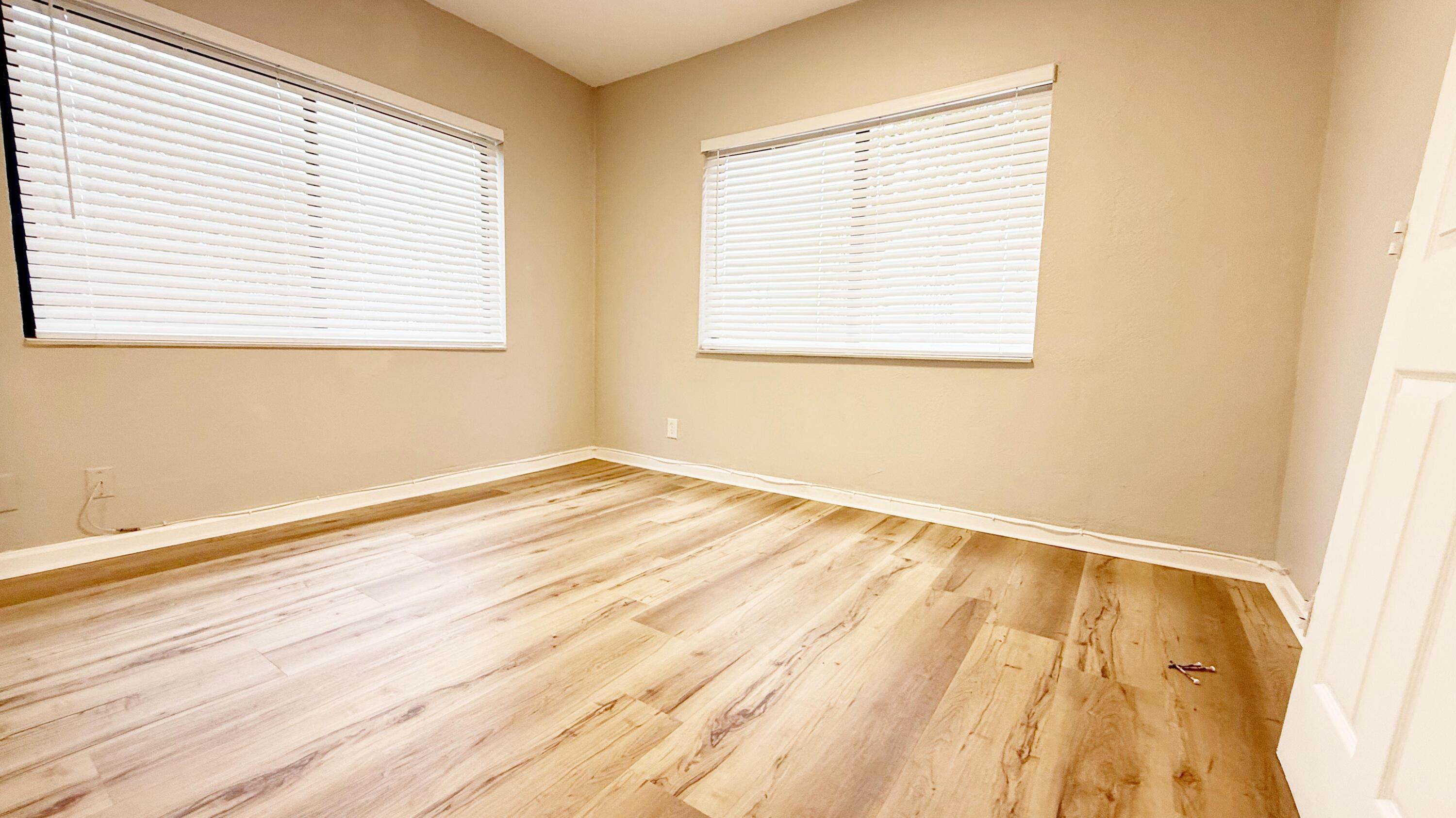 360 Nw 8th Street Property Photo 11