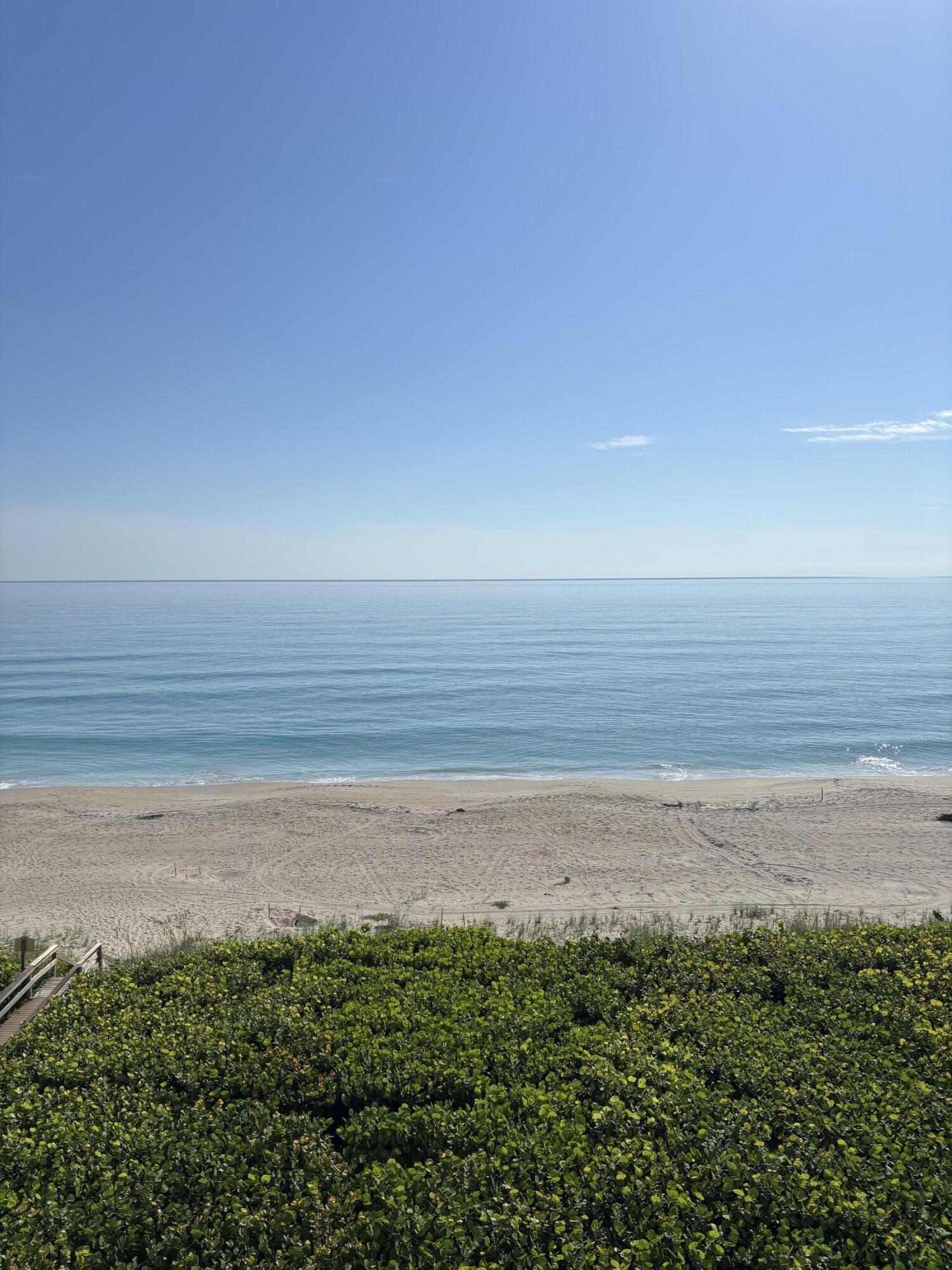 9940 S OCEAN Drive 506 Property Photo 1