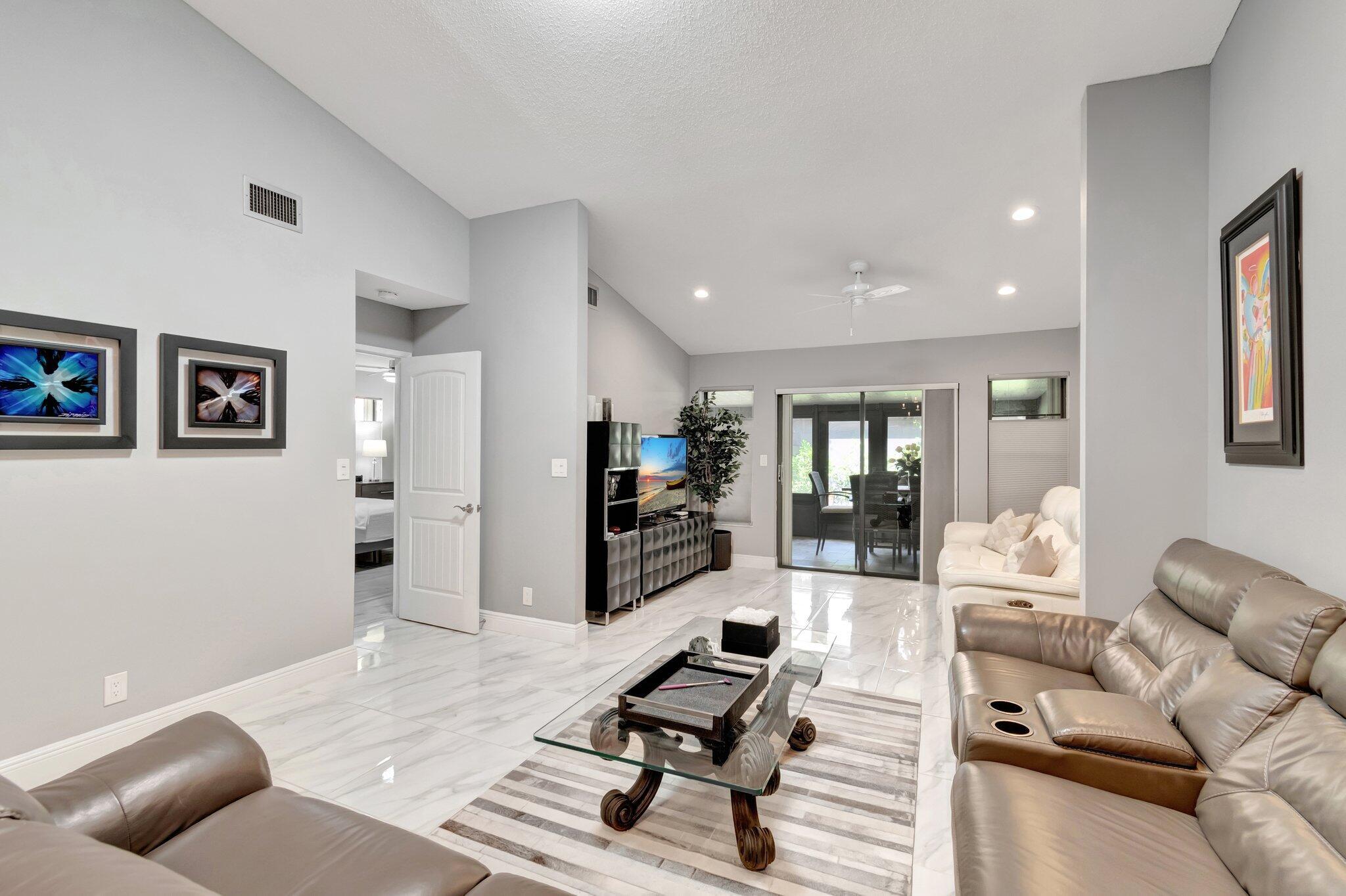 10927 Dolphin Palm Court A Property Photo 4