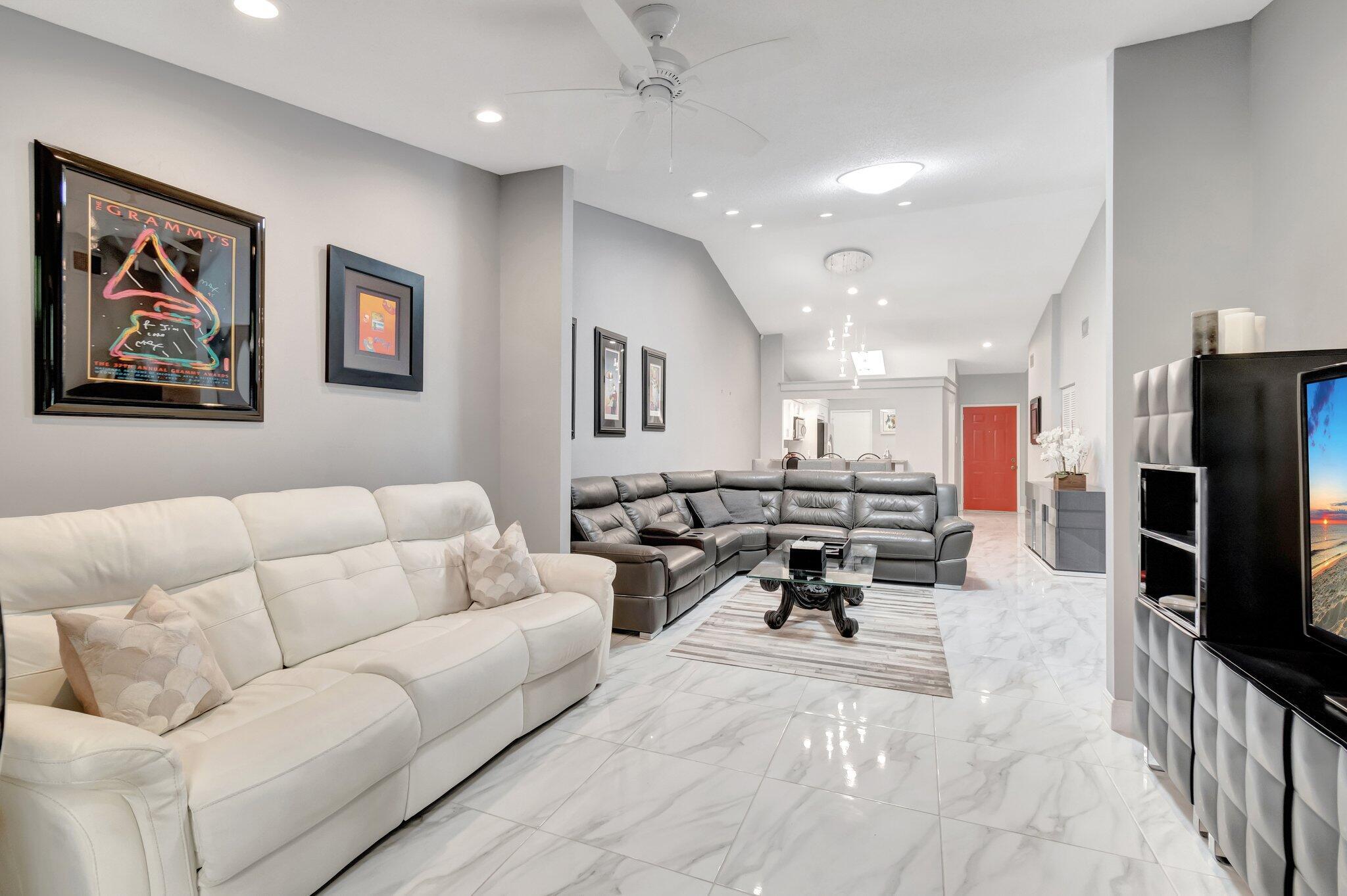 10927 Dolphin Palm Court A Property Photo 8