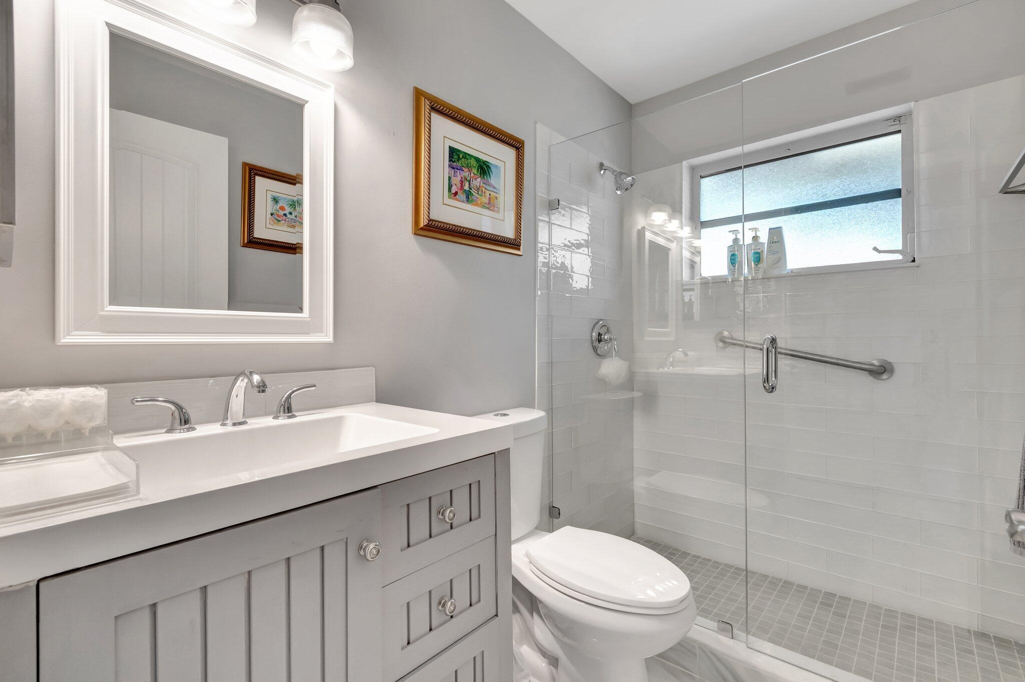 10927 Dolphin Palm Court A Property Photo 24