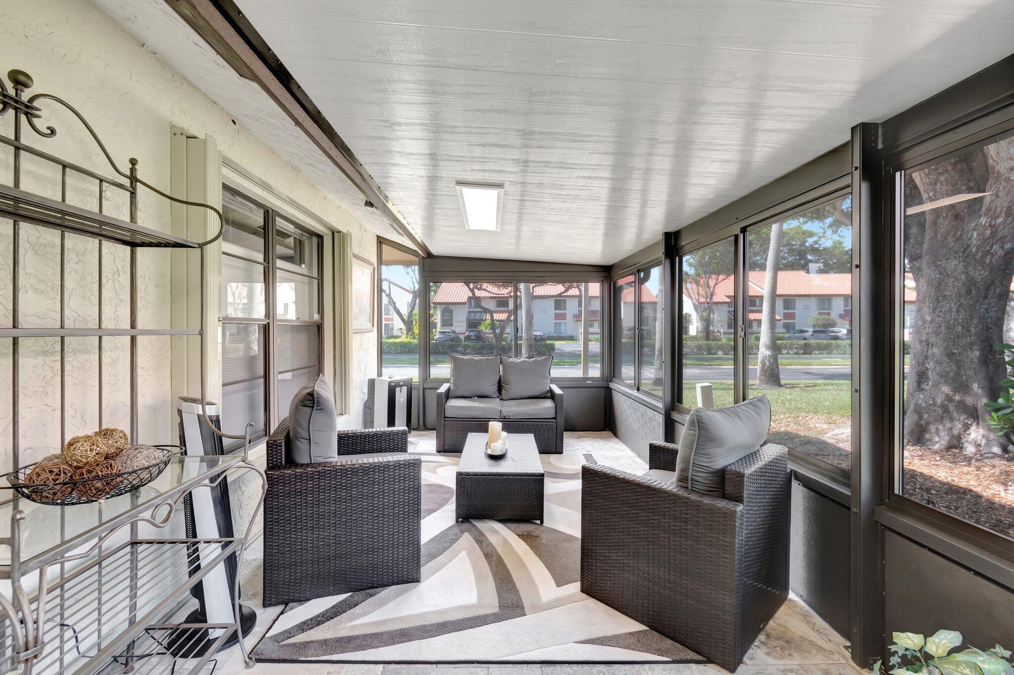 10927 Dolphin Palm Court A Property Photo 27