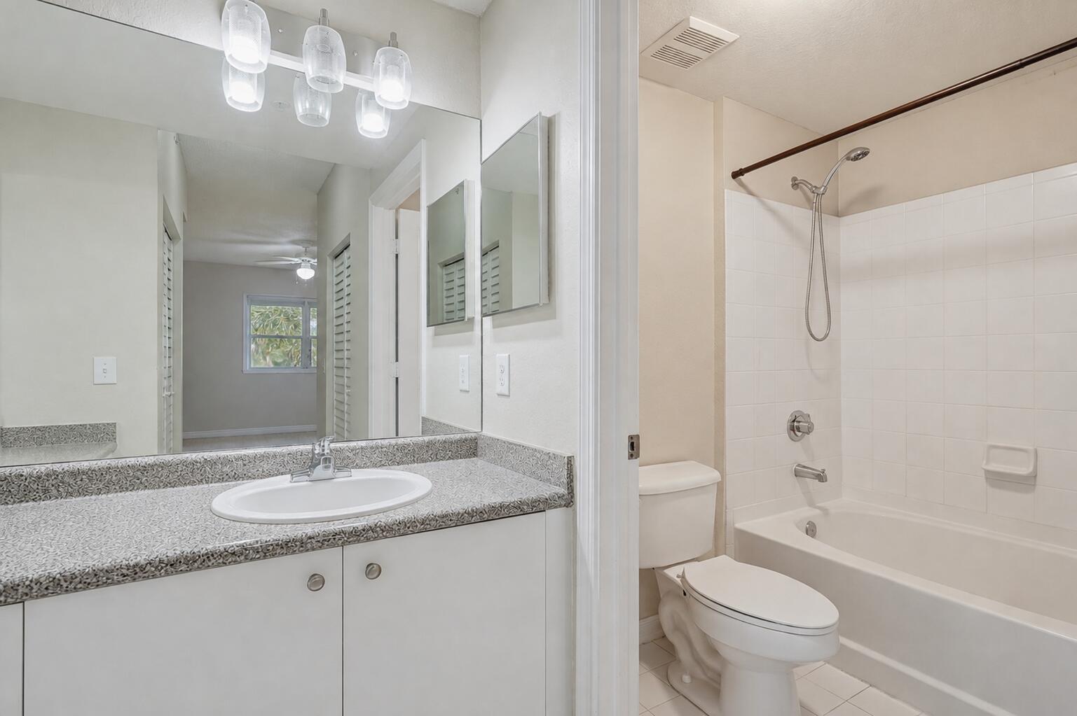 350 Crestwood Circle 306 Property Photo 10