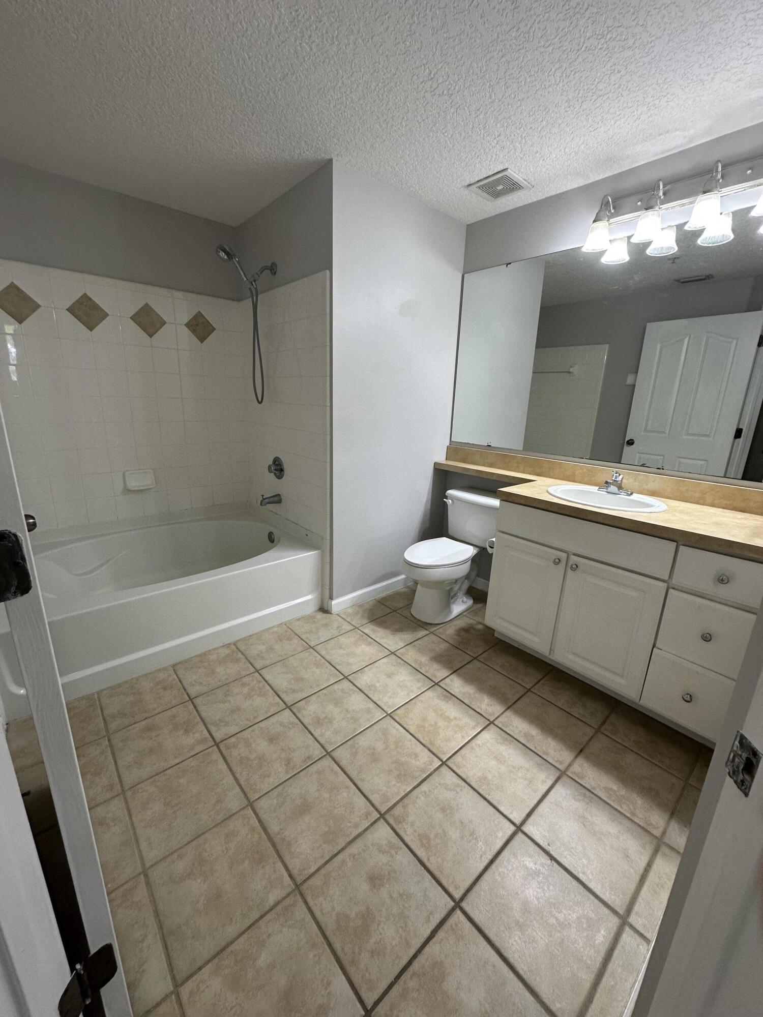 9849 Baywinds Drive 8302 Property Photo 14