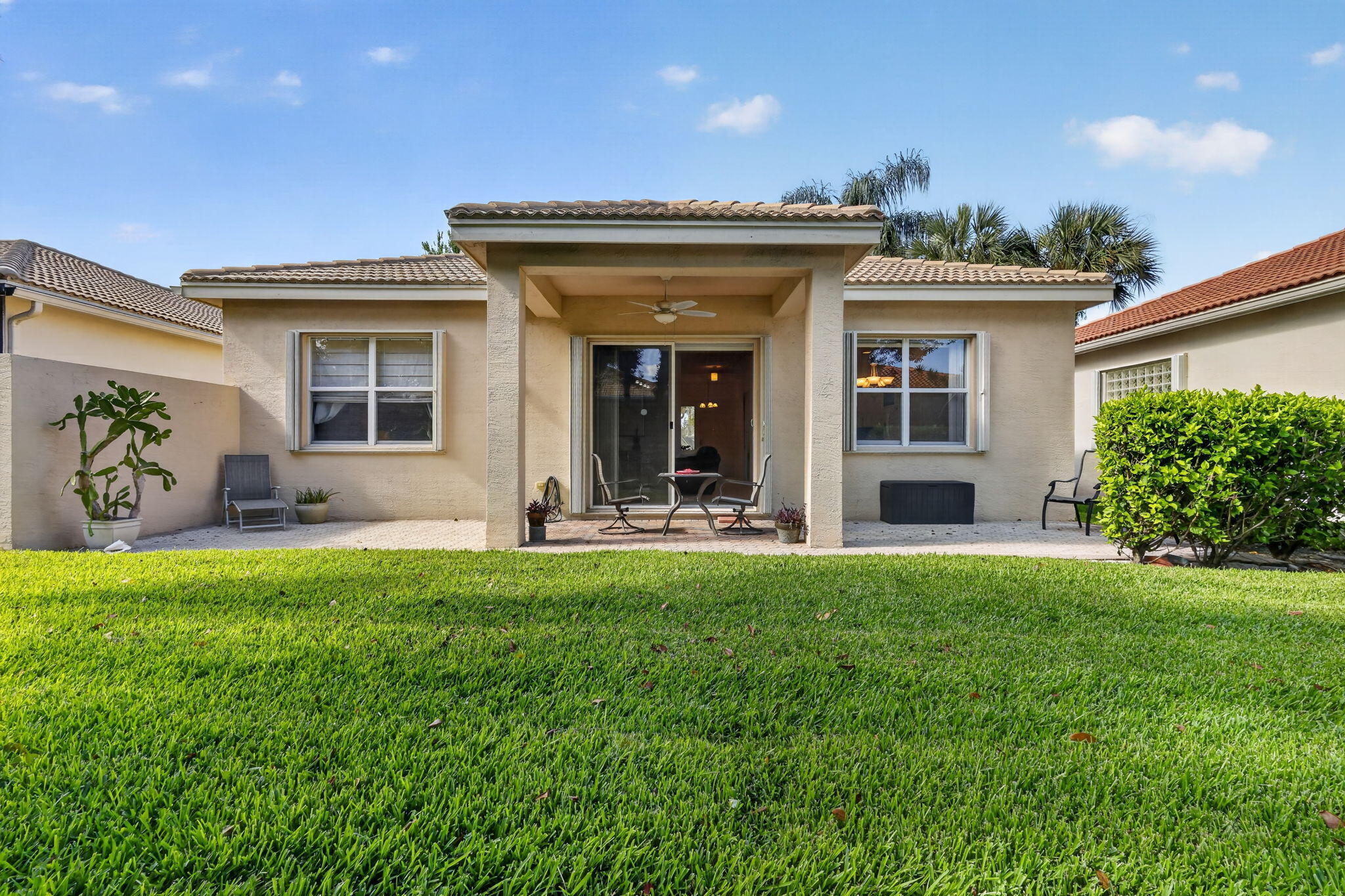 6602 Camarillo Terrace Lane Property Photo 4