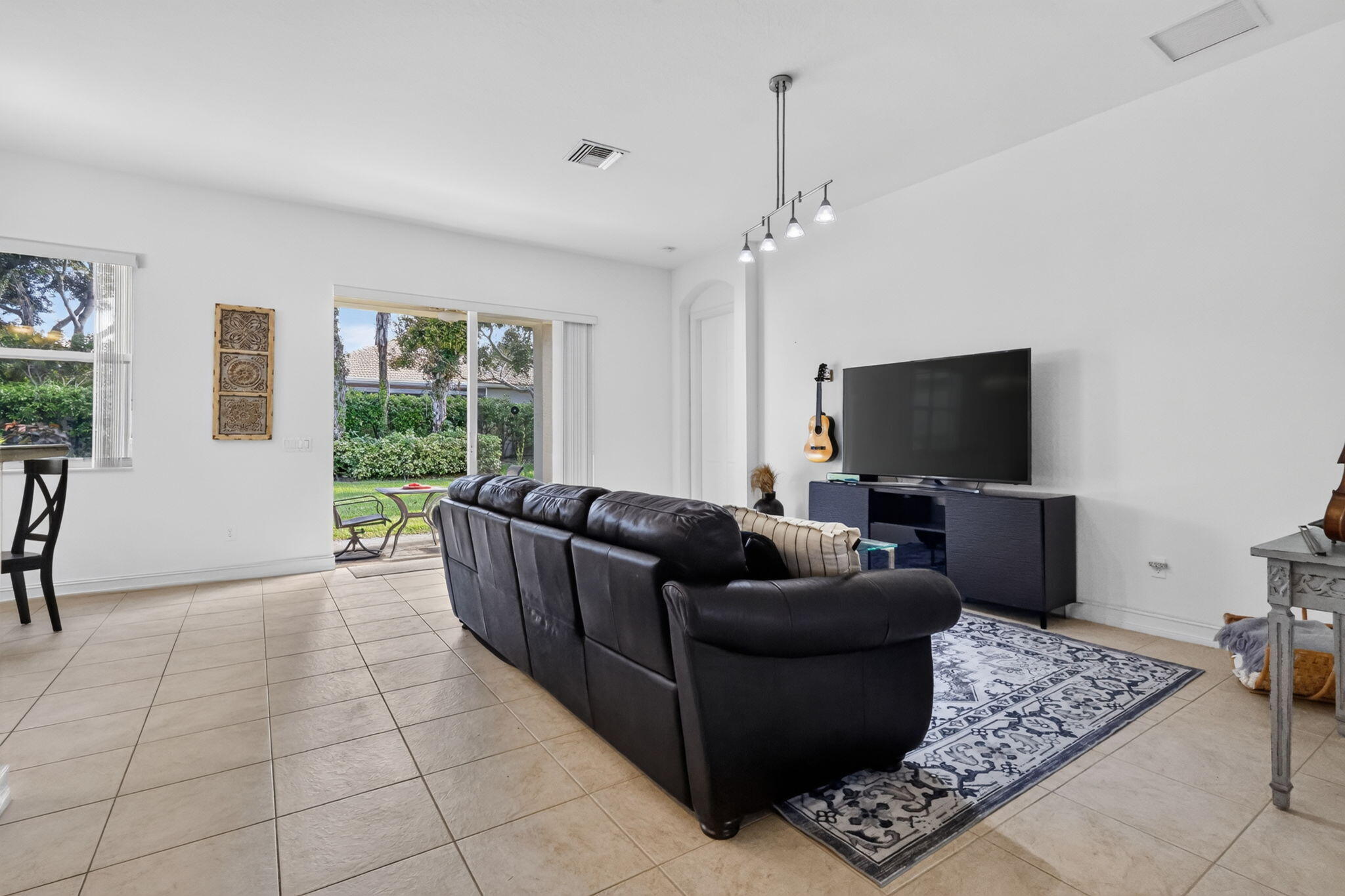 6602 Camarillo Terrace Lane Property Photo 10