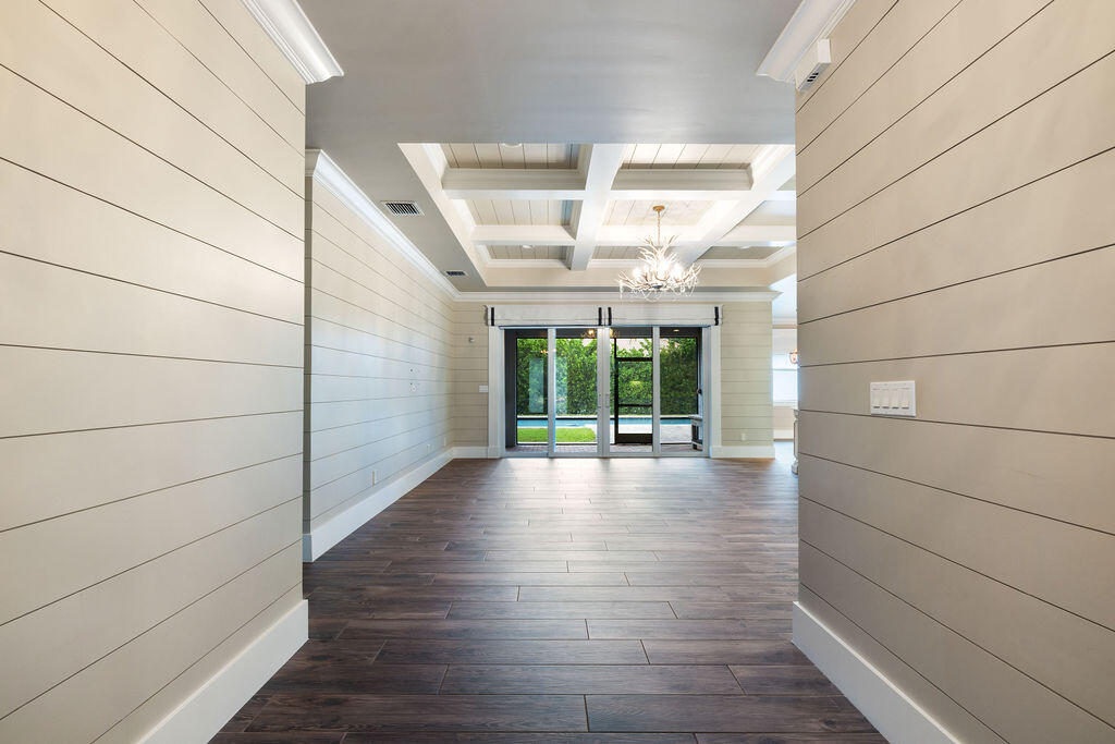 1 Sabal Court Property Photo 4