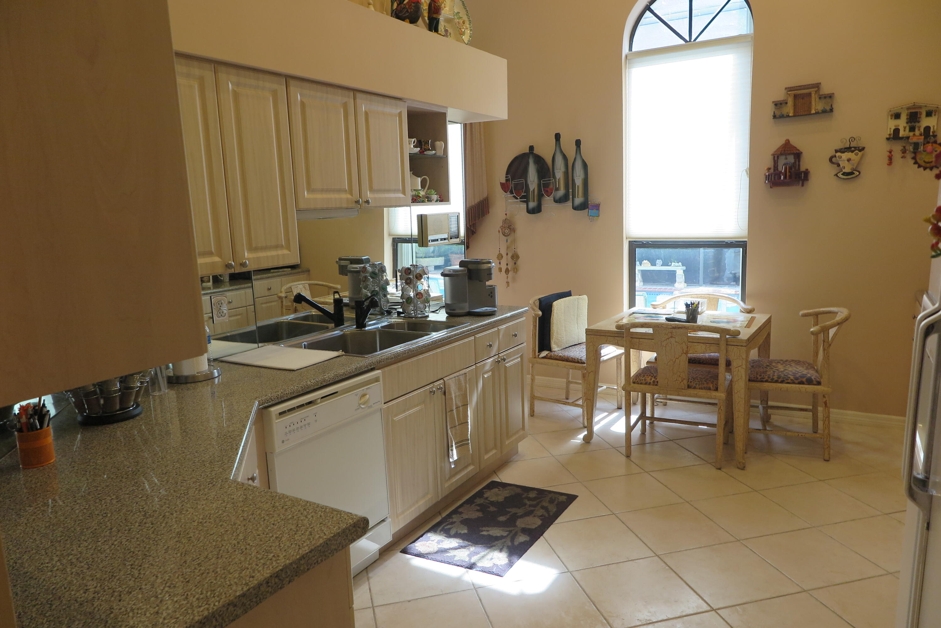 23440 Mirabella Circle S Property Photo 12
