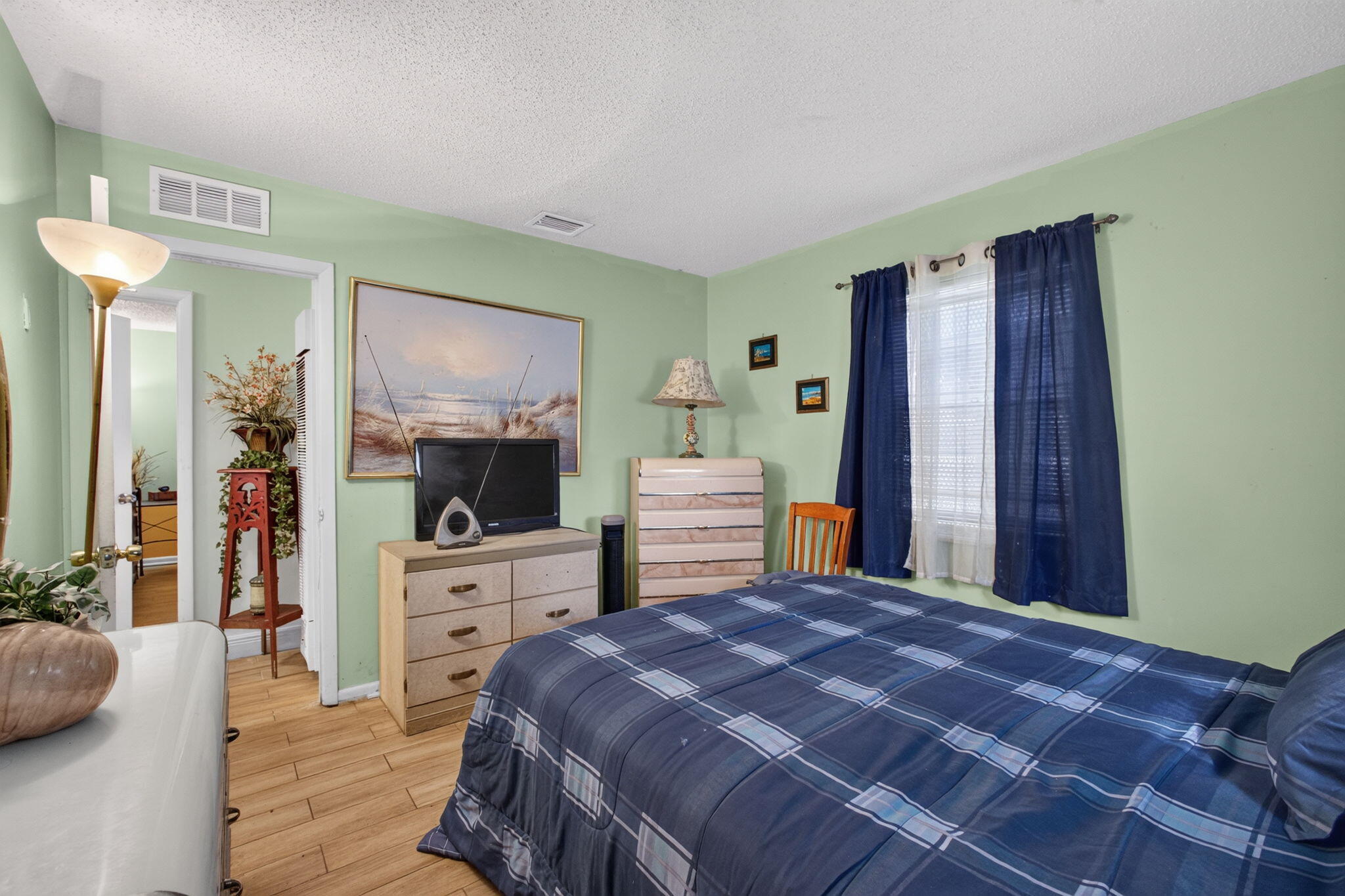 649 58th Street Property Photo 16