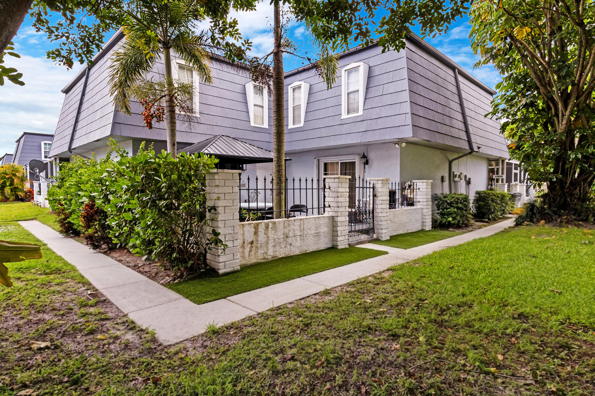12039 BASIN Street N Property Photo 1