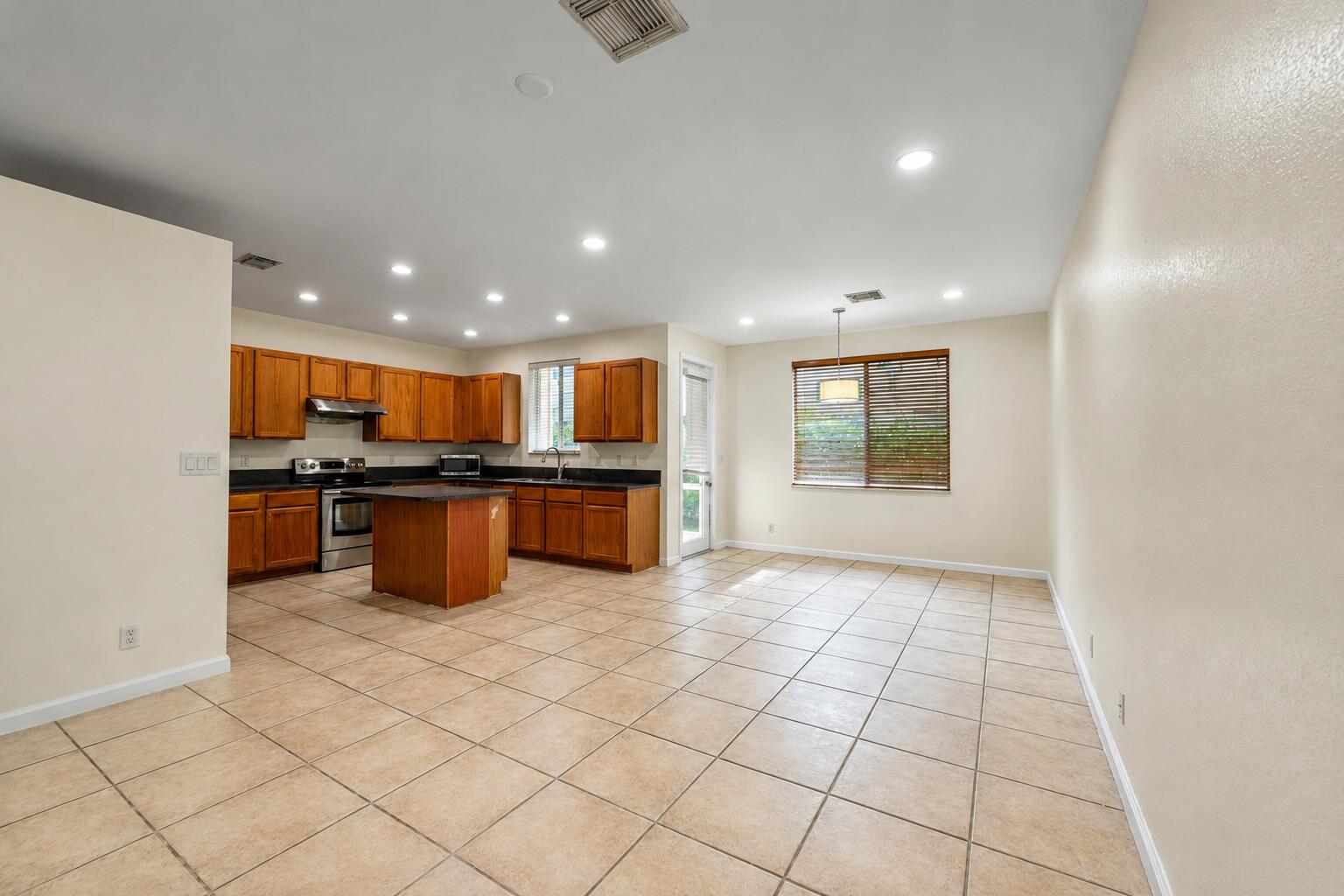 2789 S Evergreen Circle Property Photo 10