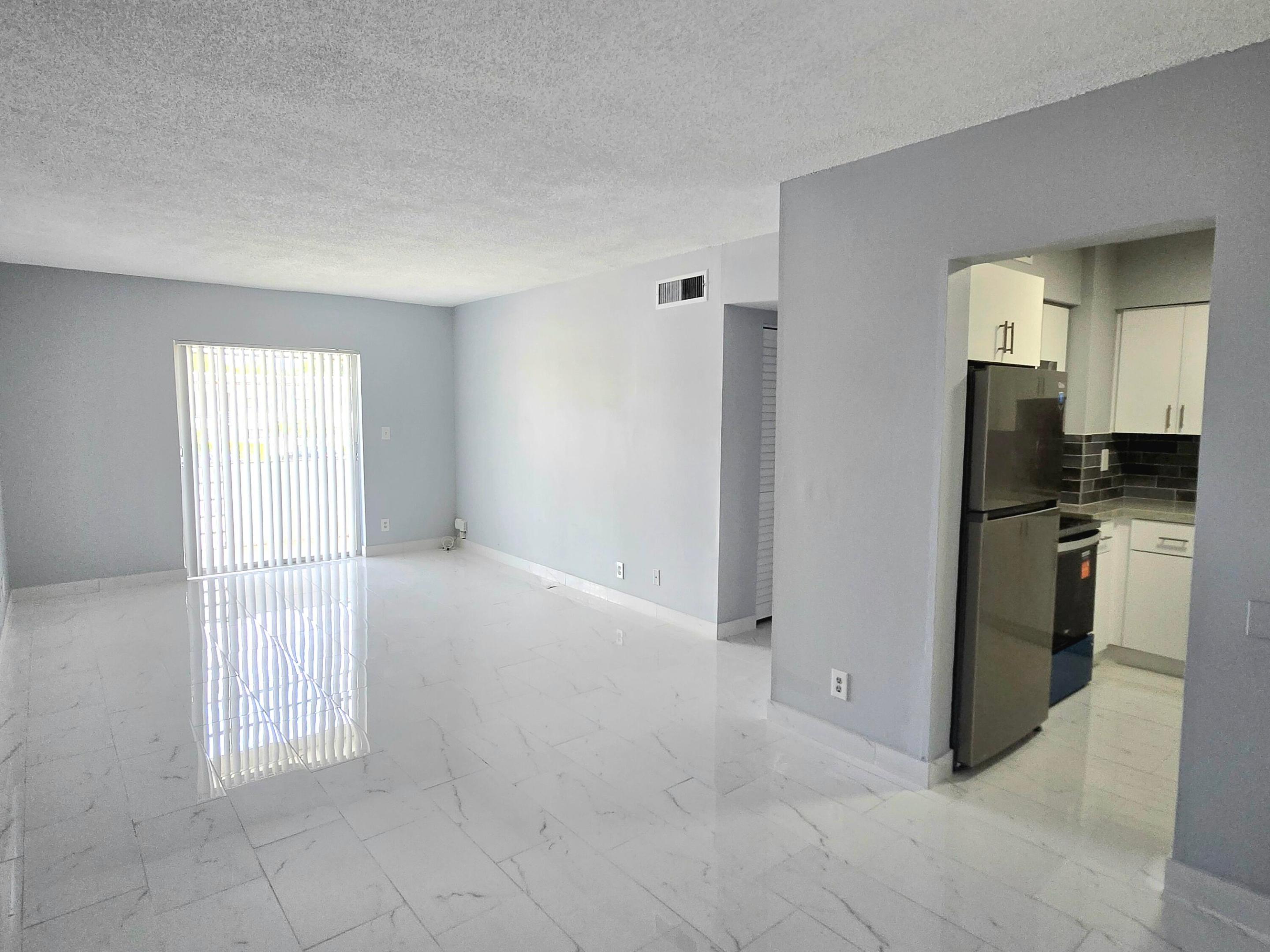 6505 WINFIELD Boulevard B-31 Property Photo 1