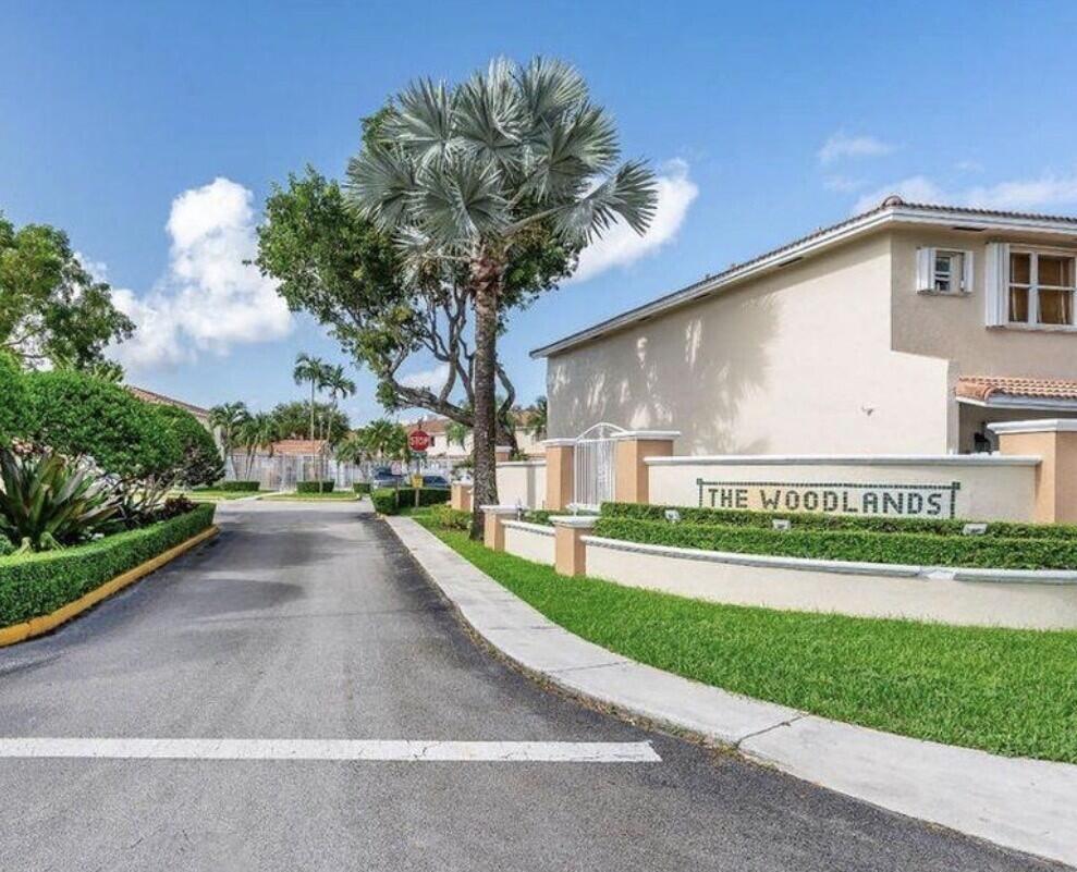 B26070067 Property Photo 1