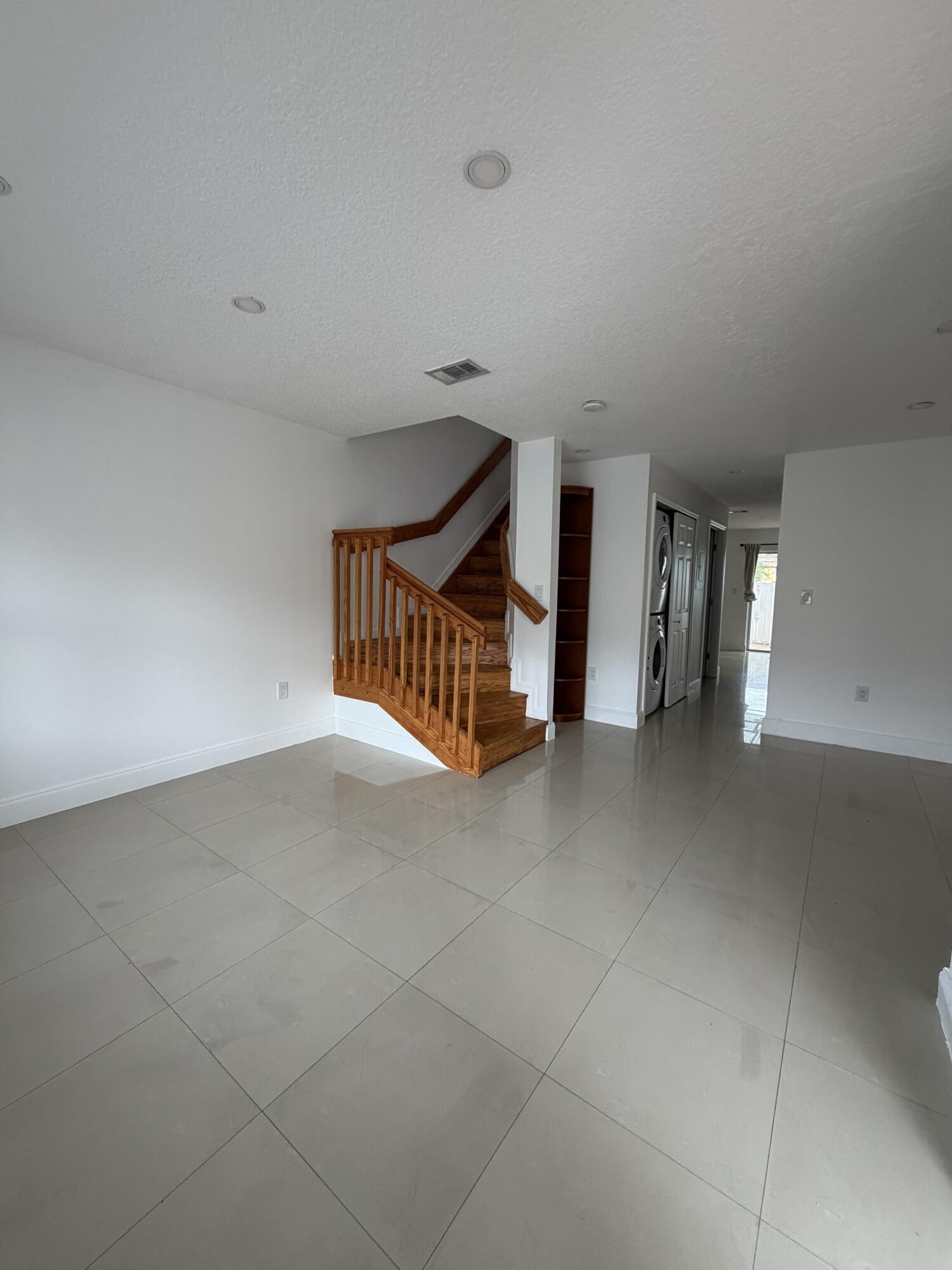 B26070067 Property Photo 14