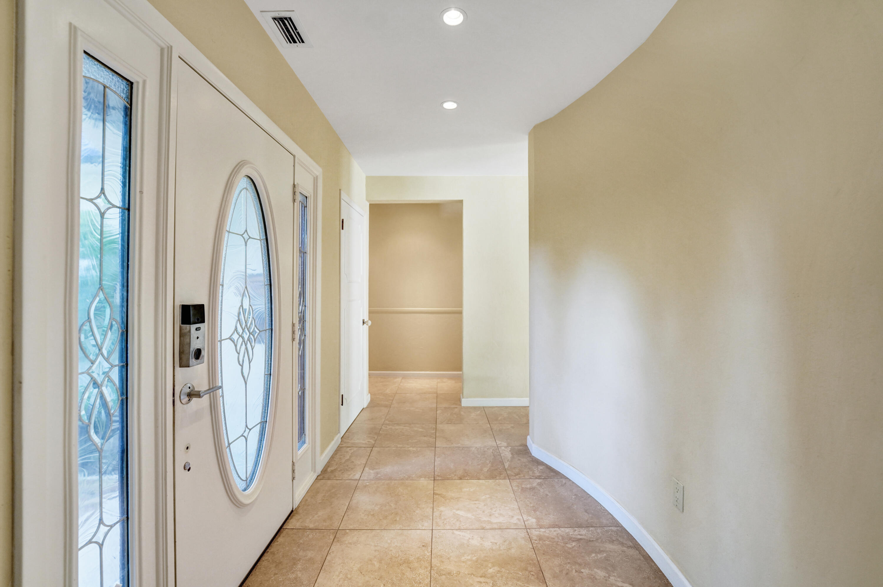2314 Desota Drive Property Photo 4