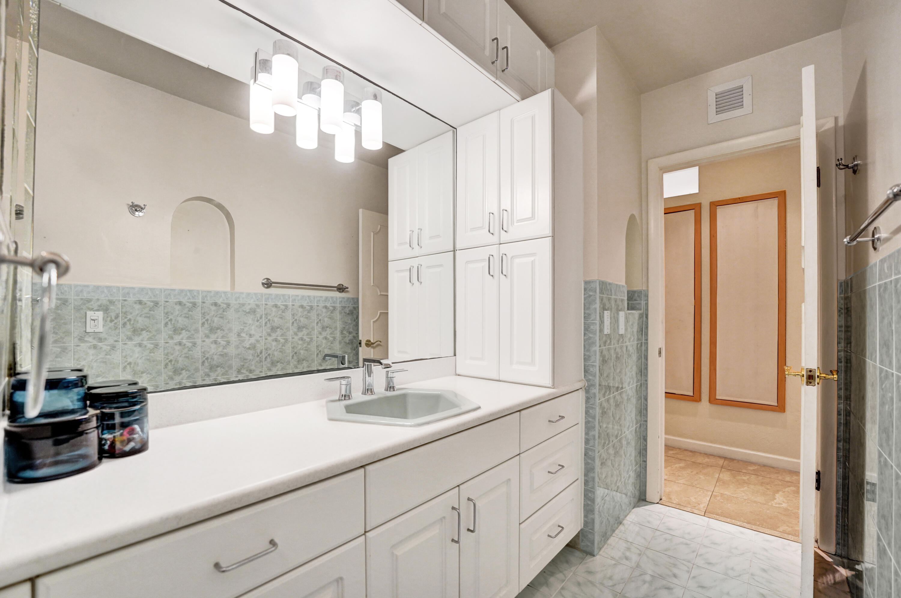 2314 Desota Drive Property Photo 48